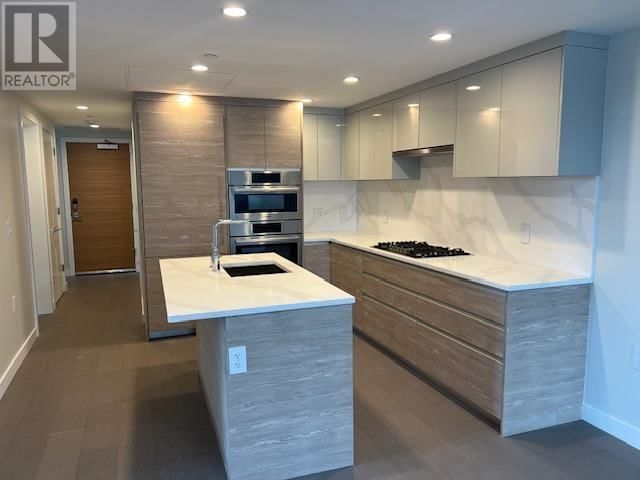 205 - 485 63RD AVENUE Image 3