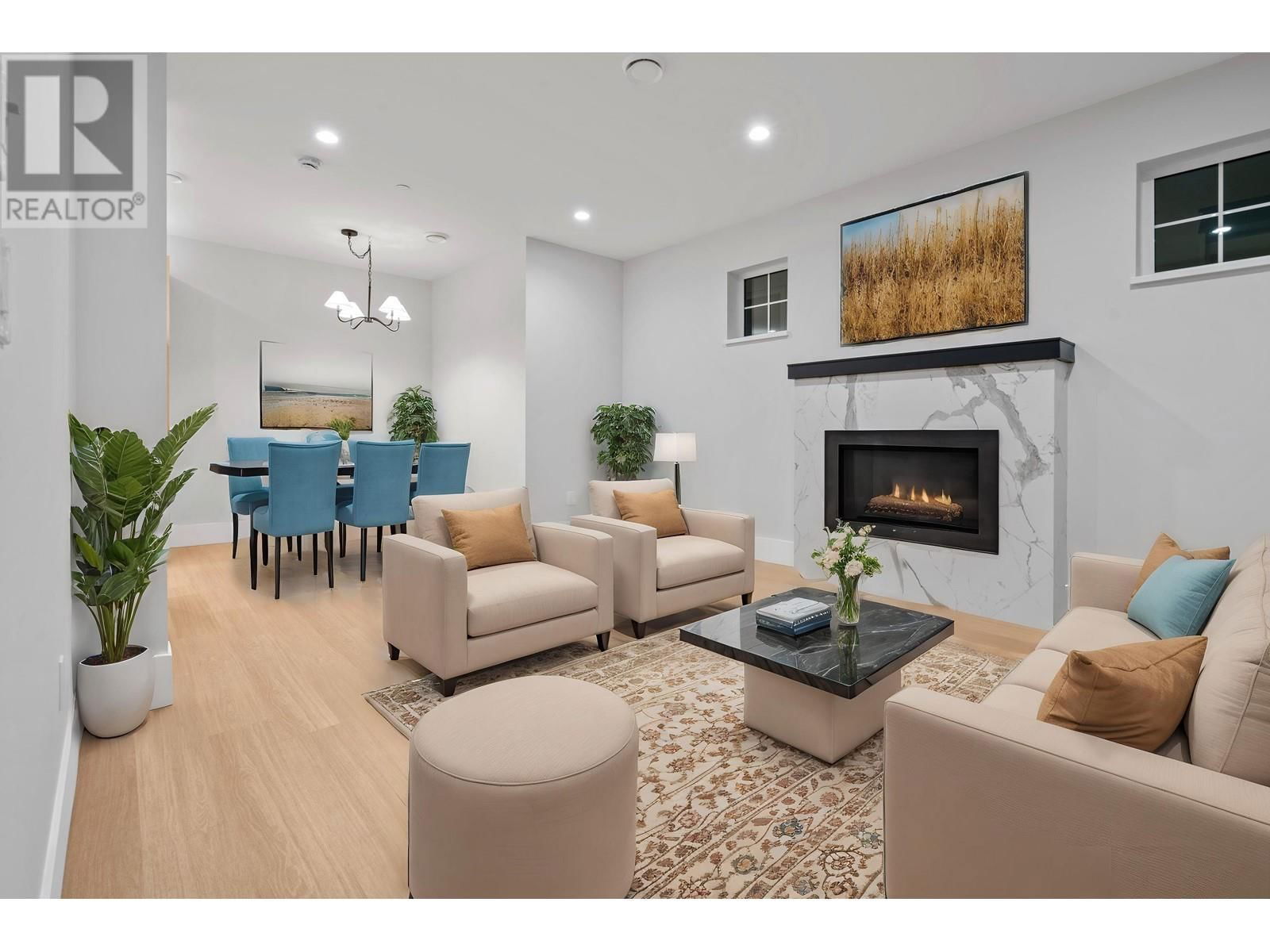 1 - 4423 W 16TH AVENUE Image 1