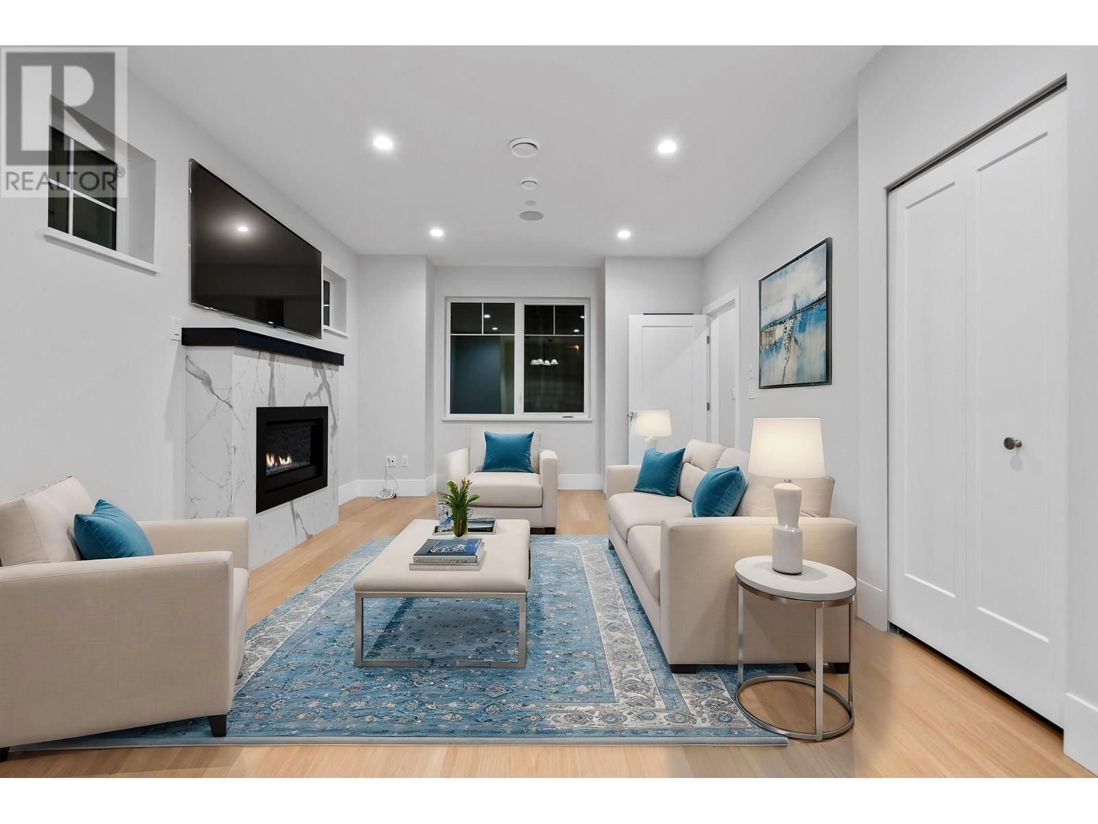 1 - 4423 W 16TH AVENUE Image 8