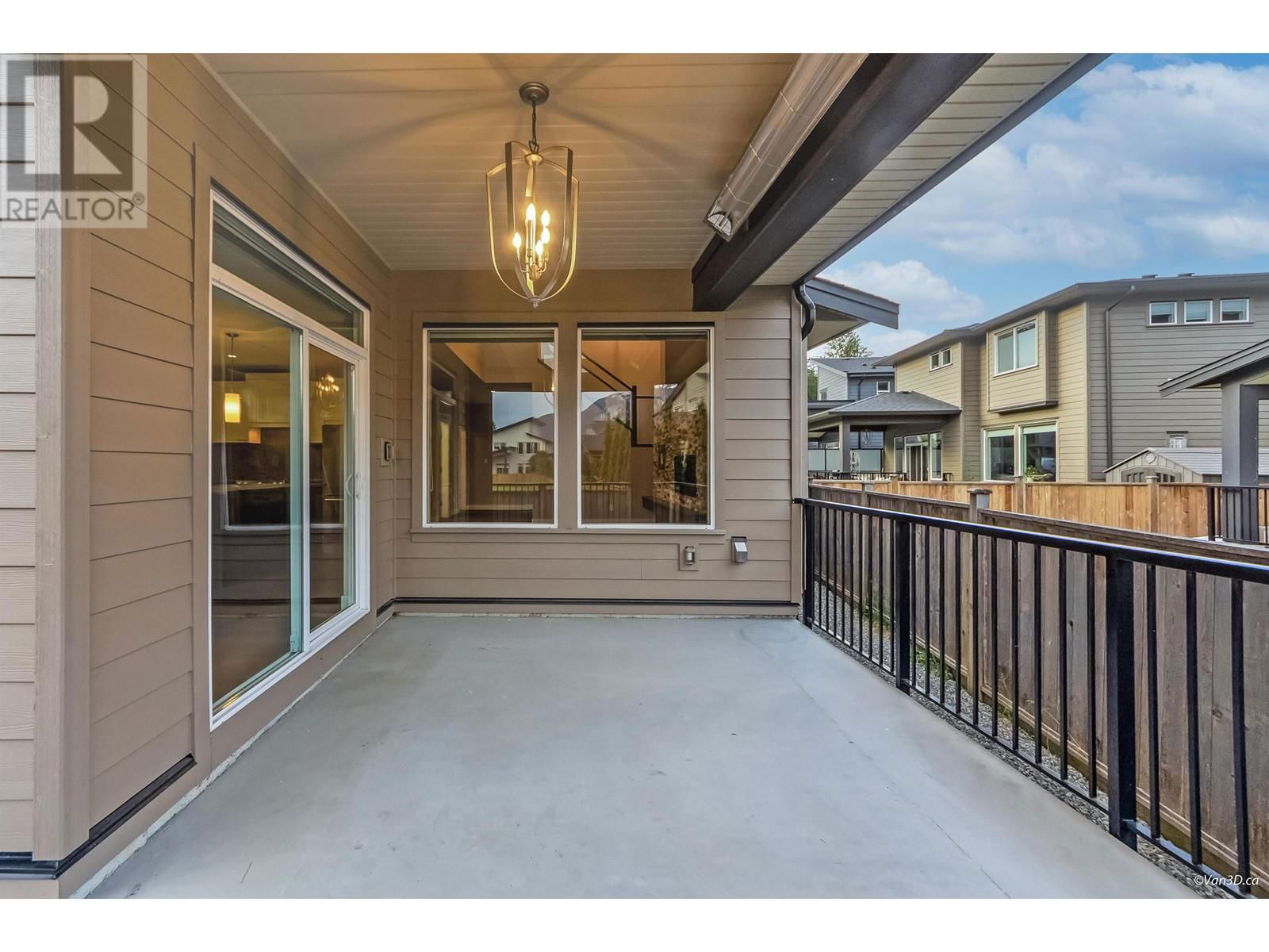 39340 FALCON CRESCENT Image 10