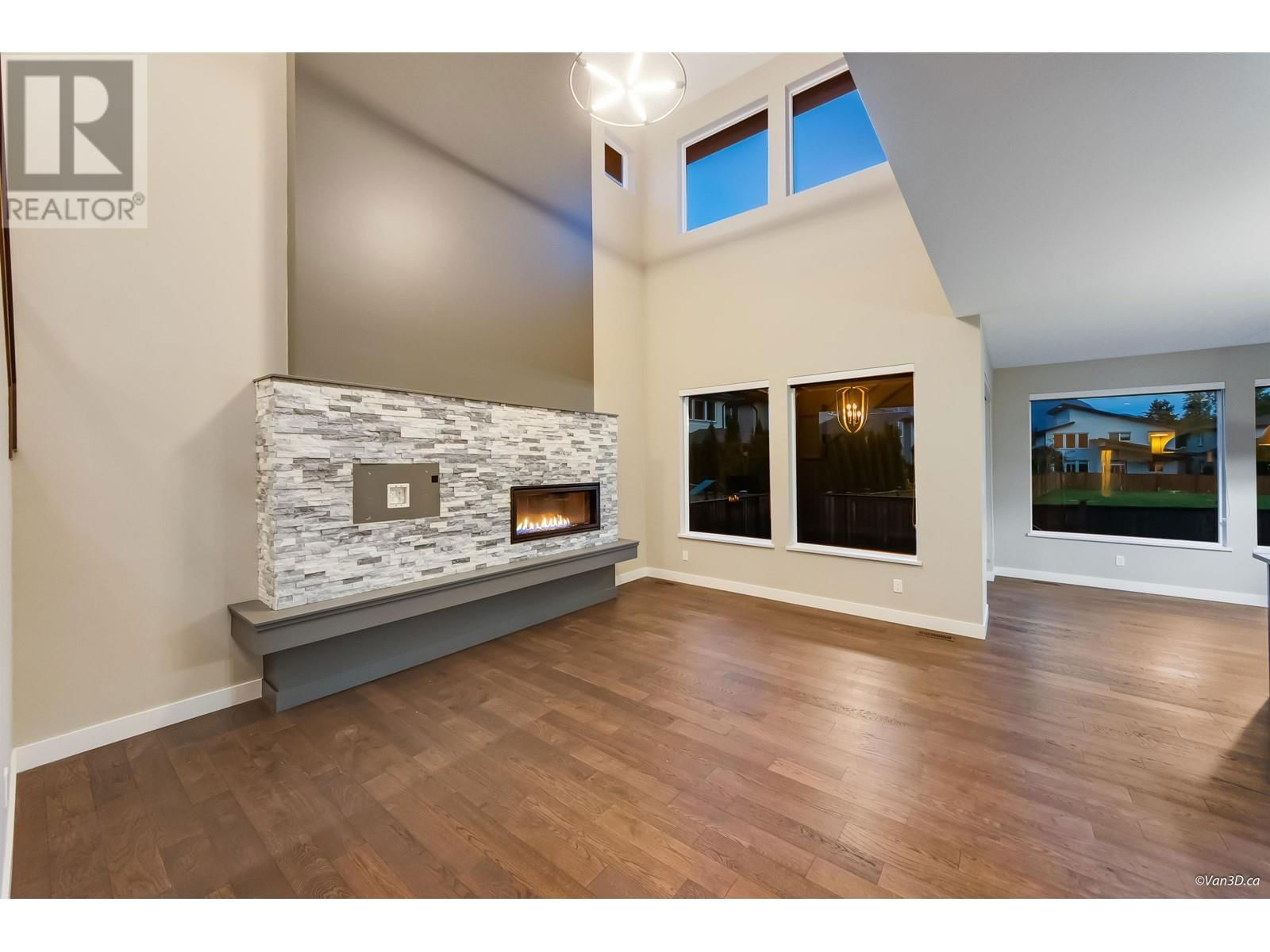 39340 FALCON CRESCENT Image 13