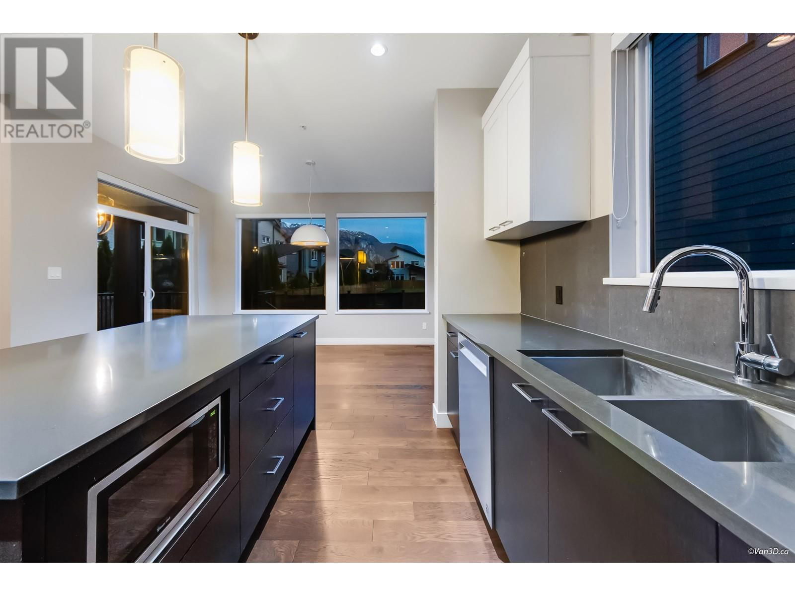39340 FALCON CRESCENT Image 20