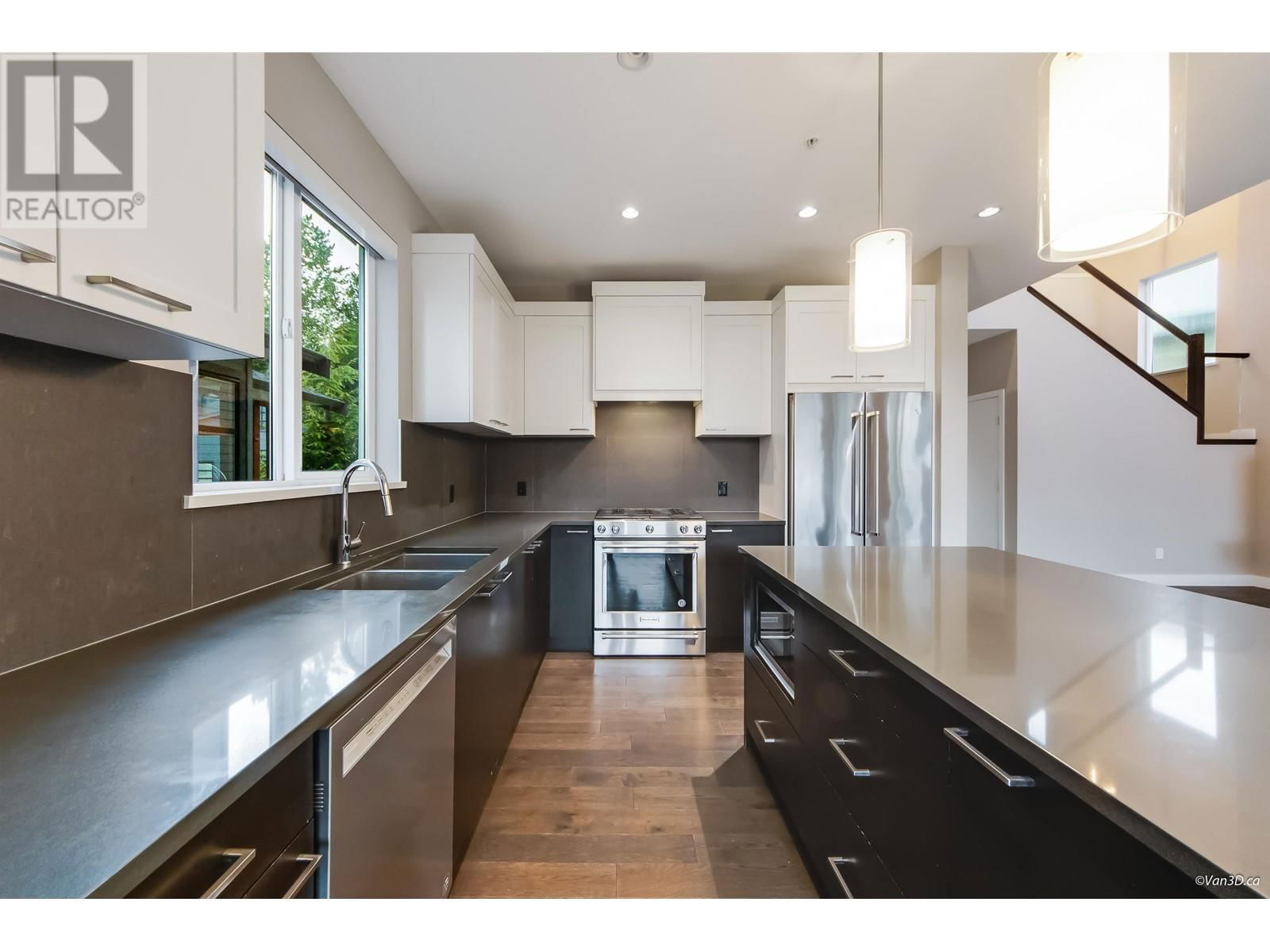 39340 FALCON CRESCENT Image 21