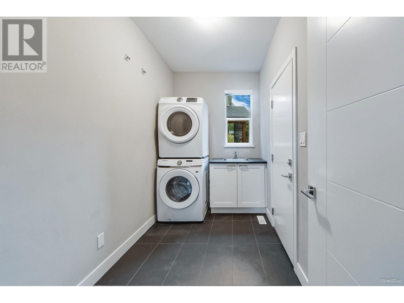 39340 FALCON CRESCENT Image 35