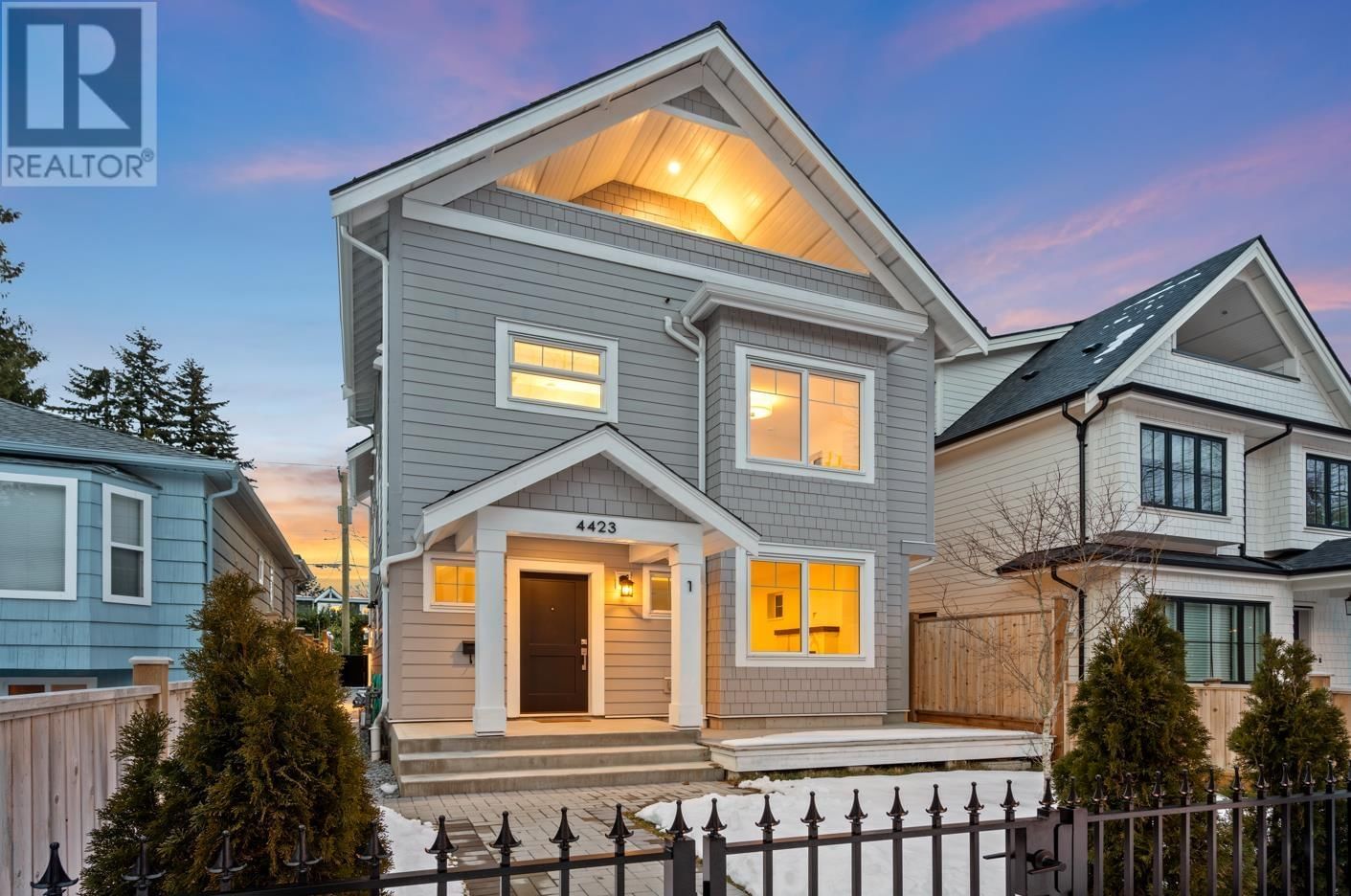2 - 4423 W 16TH AVENUE Image 2