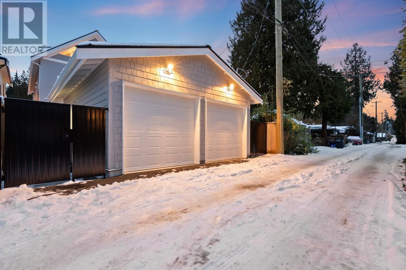 2 - 4423 W 16TH AVENUE Image 32