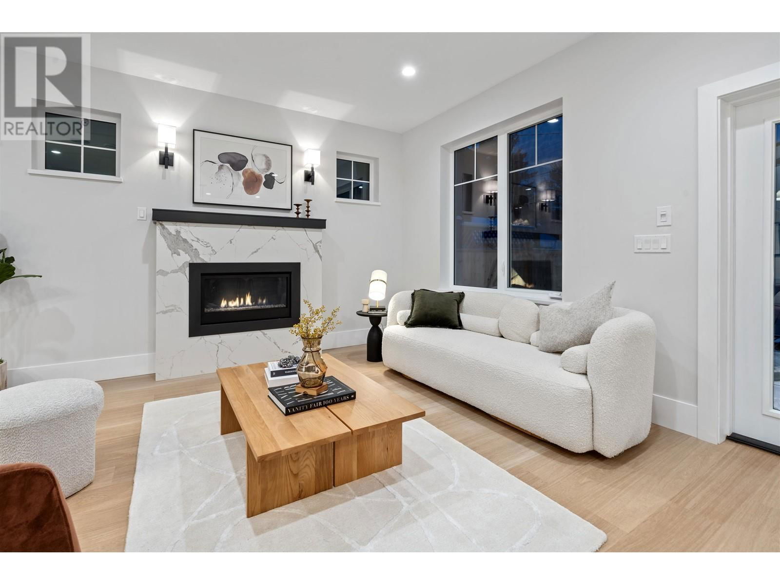 2 - 4423 W 16TH AVENUE Image 7