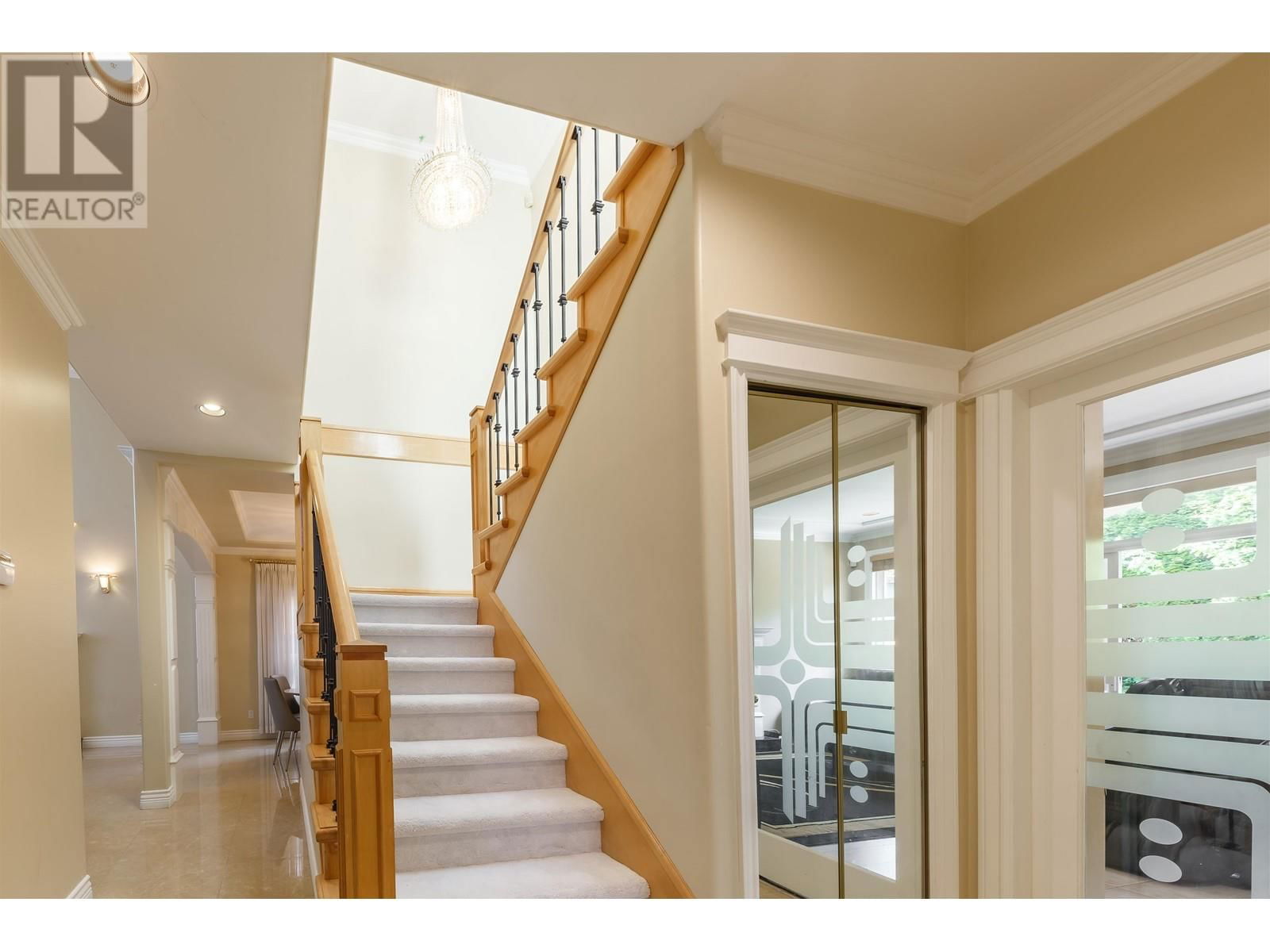 7471 LINDSAY ROAD Image 17