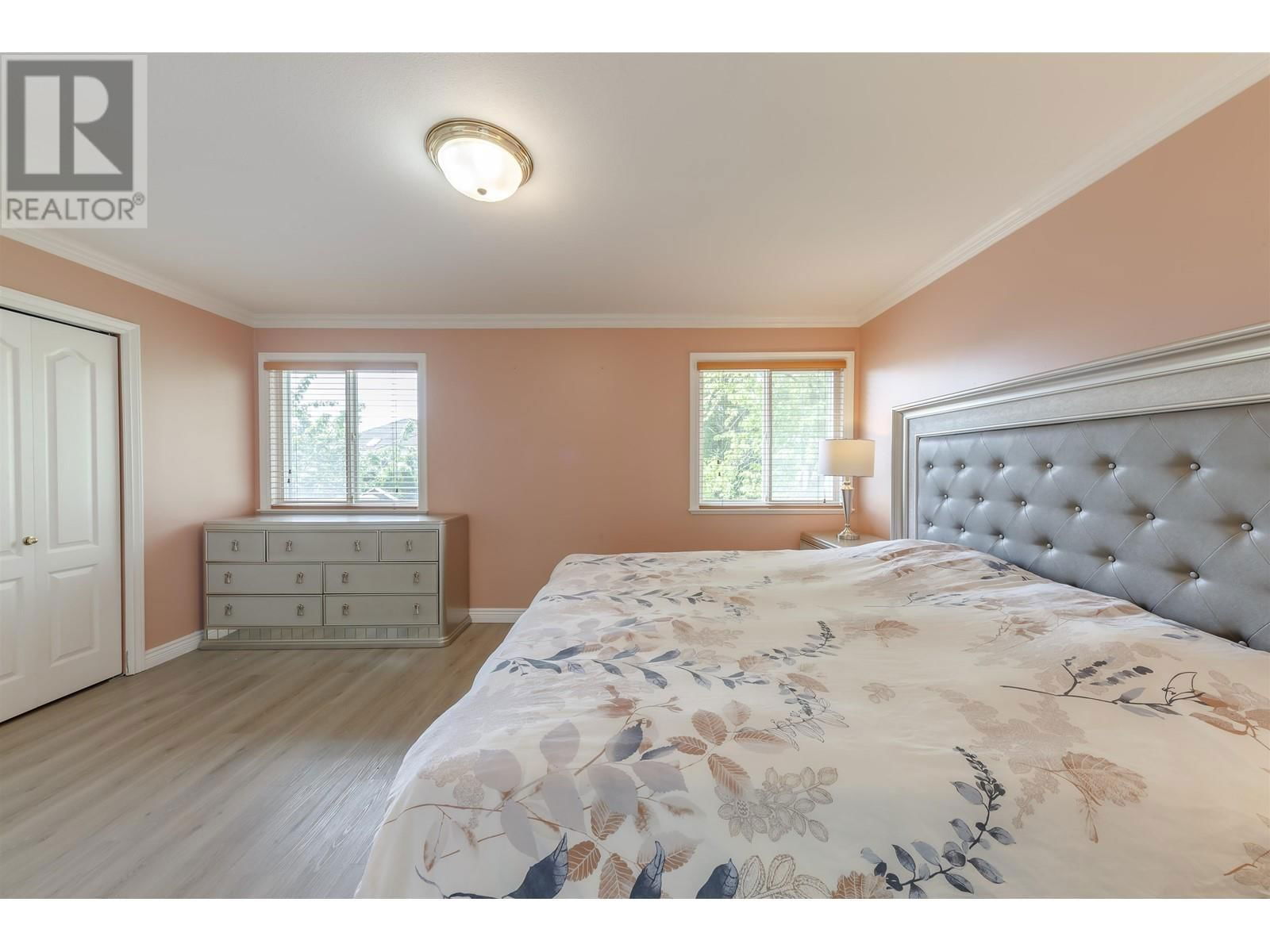 7471 LINDSAY ROAD Image 20
