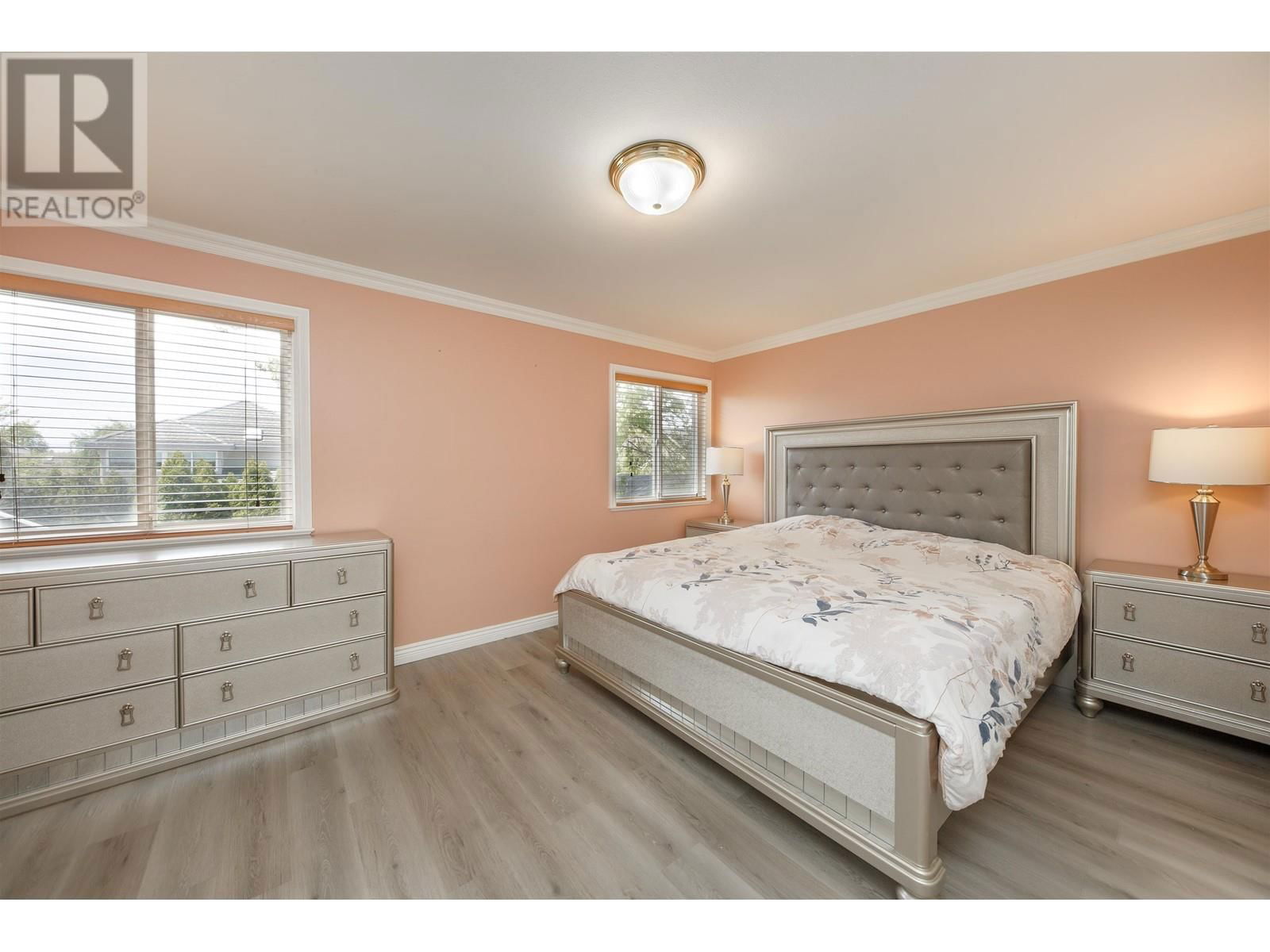 7471 LINDSAY ROAD Image 21