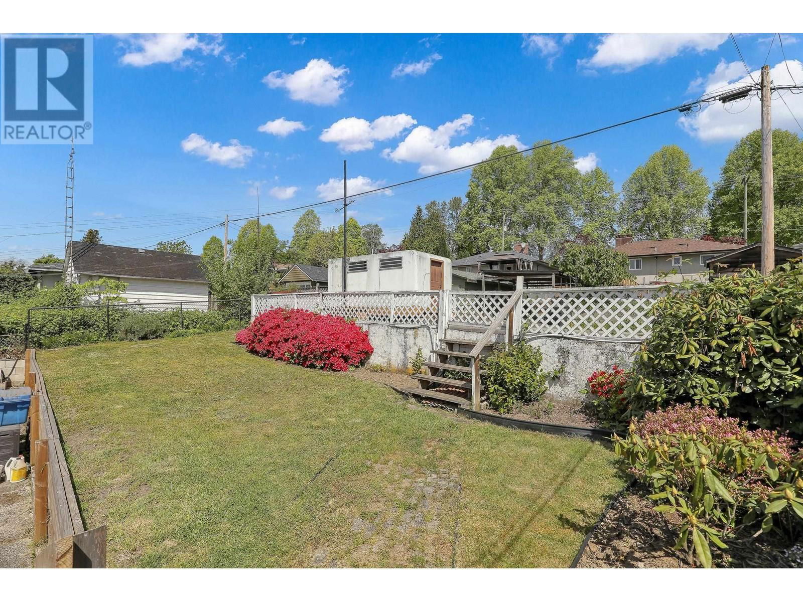 6407 LOUGHEED HIGHWAY Image 31