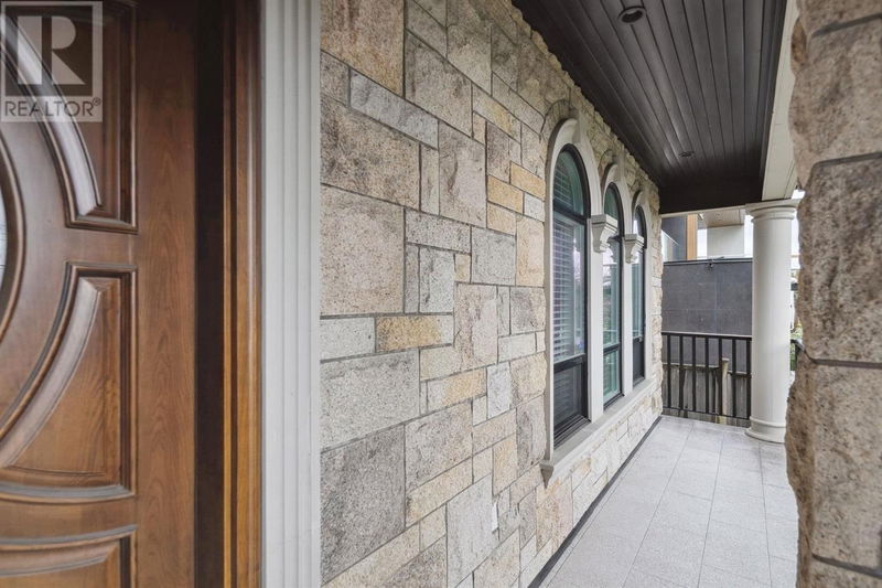 Tertiary Property View