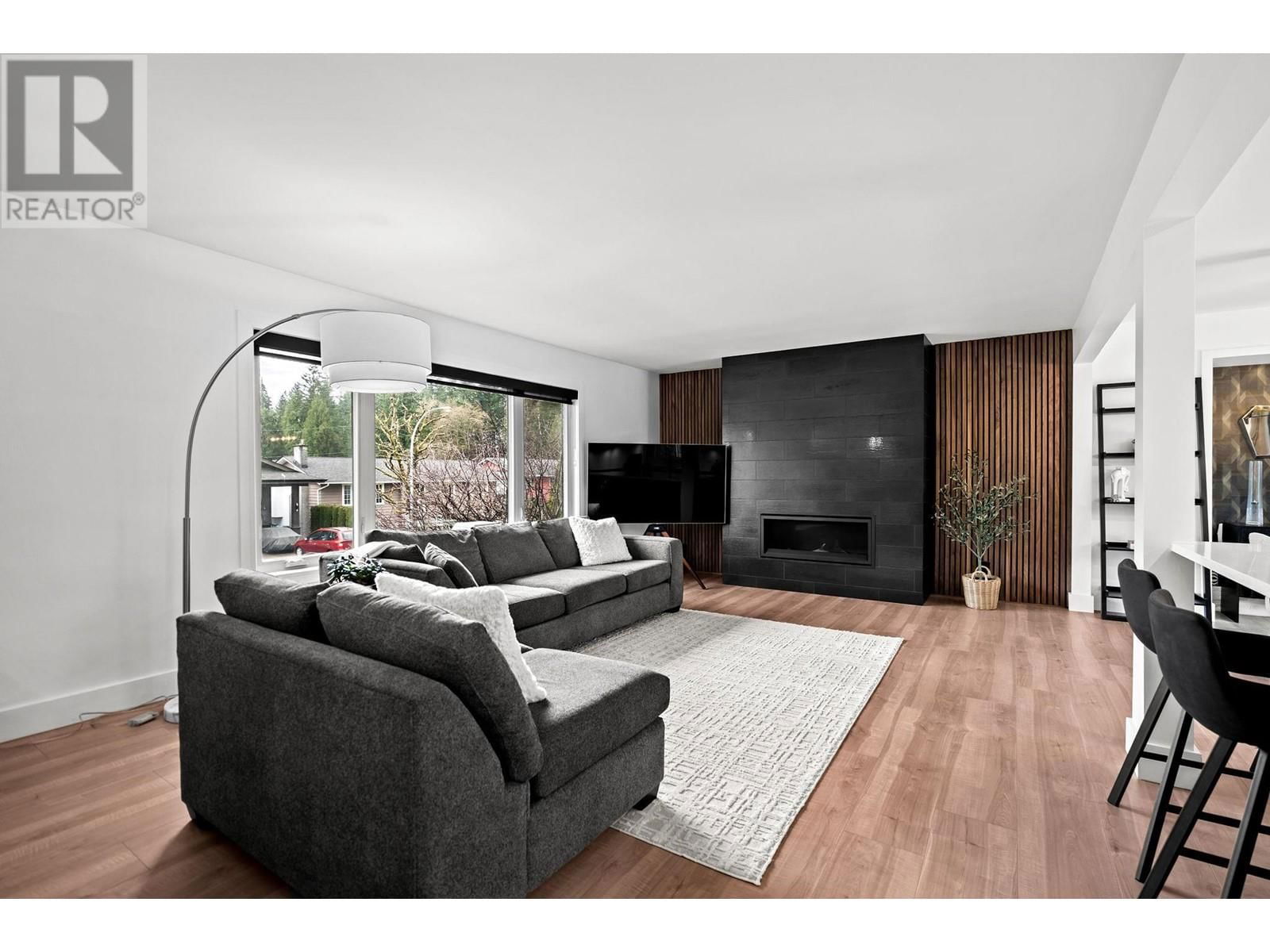 640 FORESS DRIVE Image 10