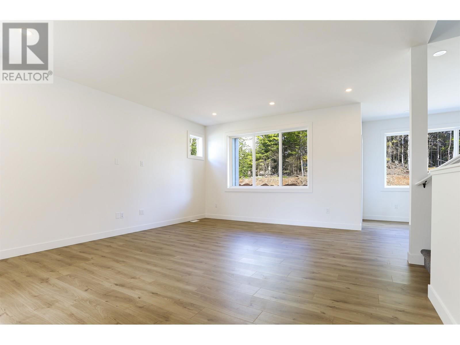 169 WAKITA STREET Image 3