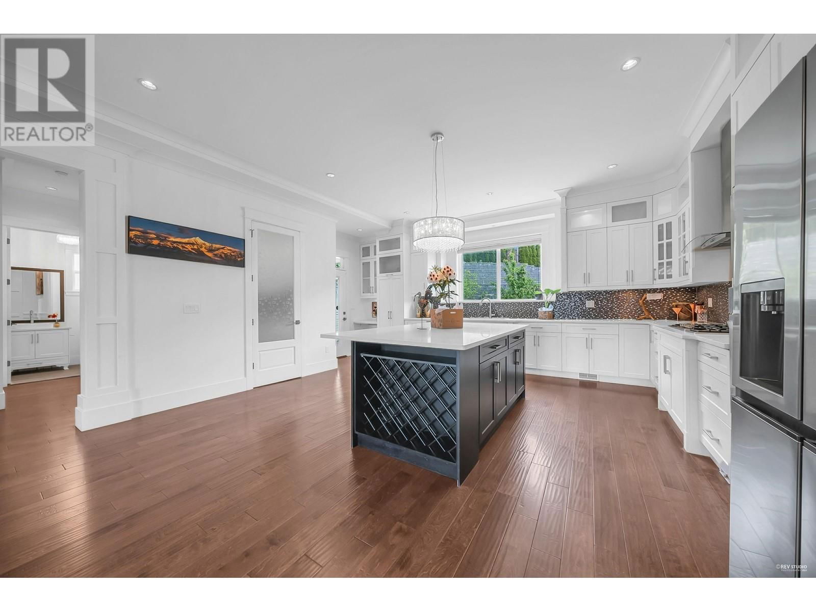 3523 PRINCETON AVENUE Image 13