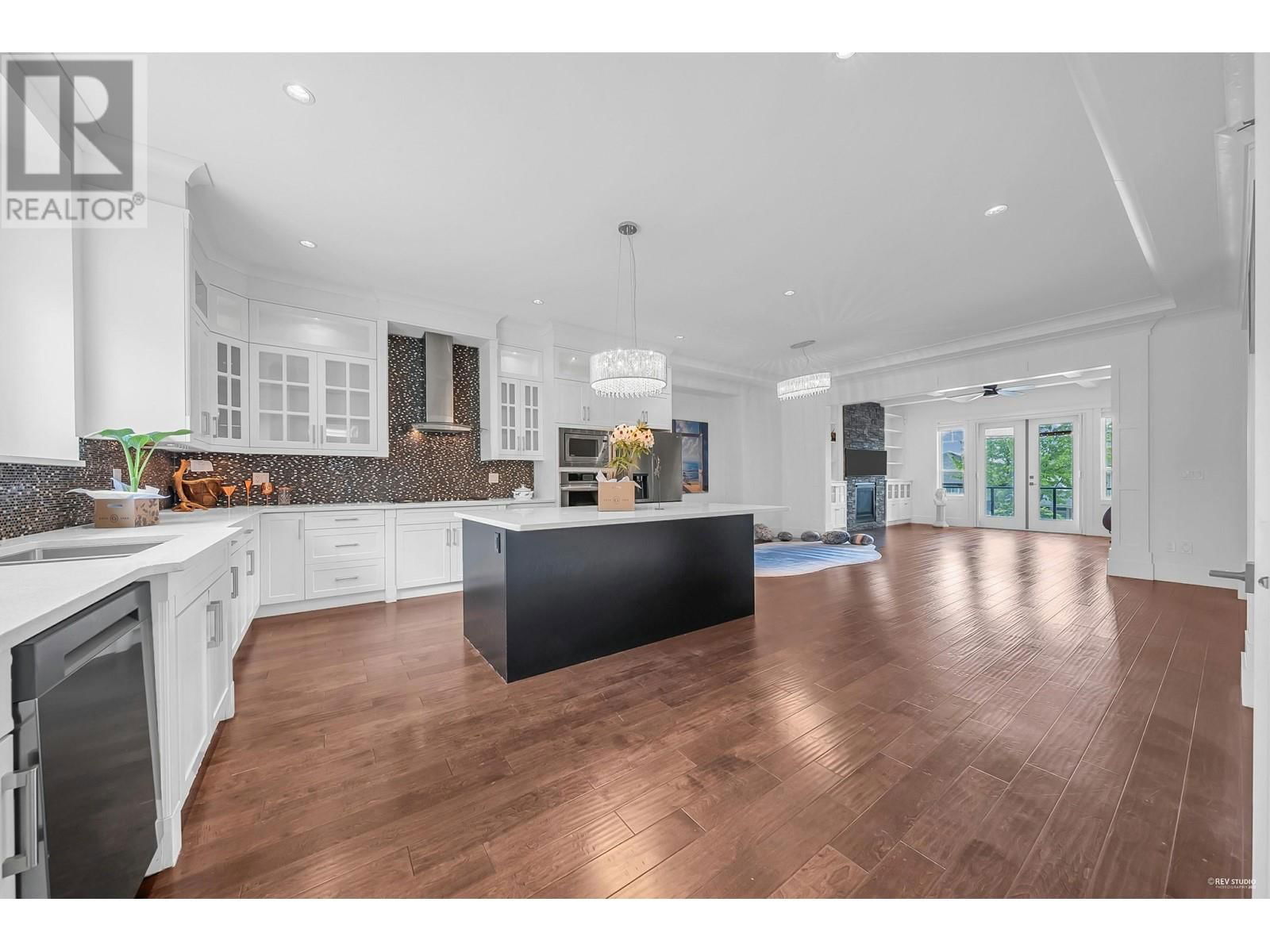 3523 PRINCETON AVENUE Image 15