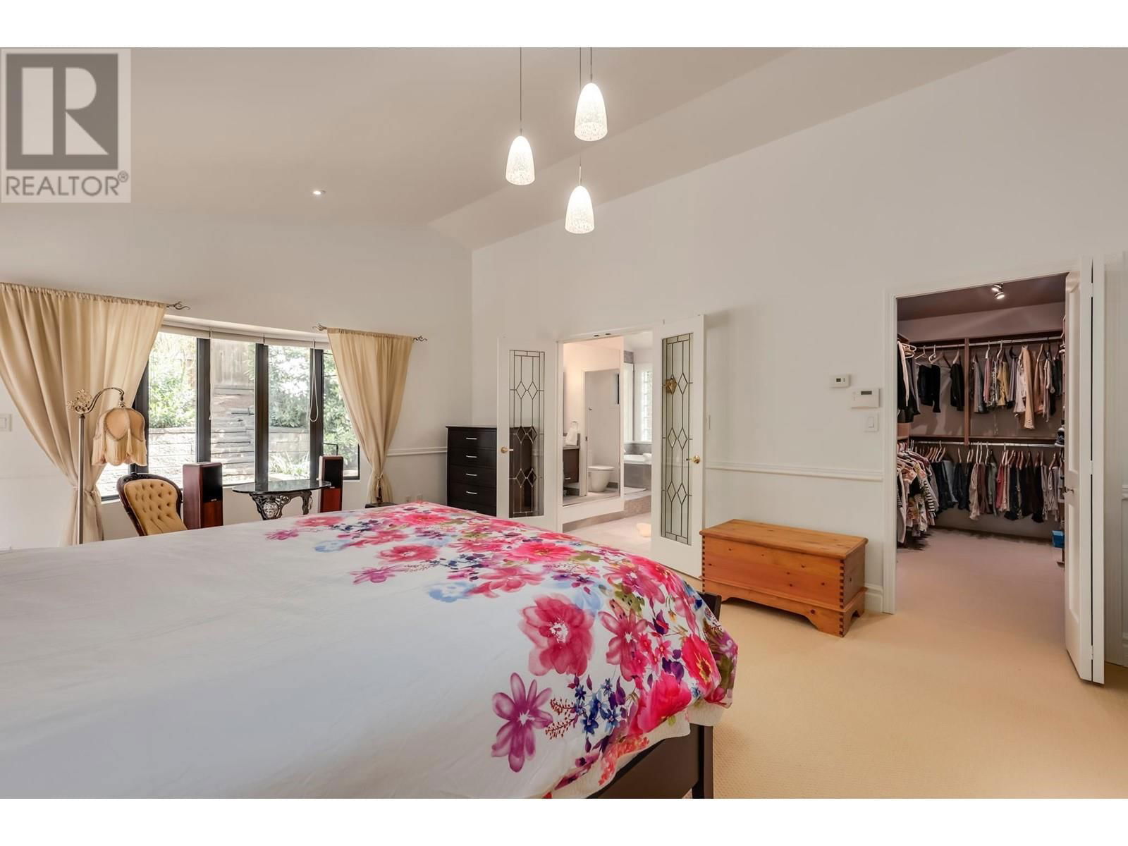 31 AXFORD BAY Image 17