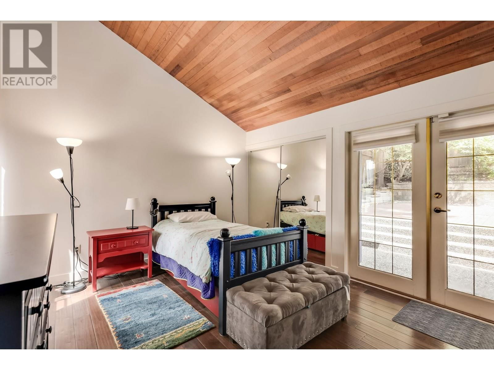31 AXFORD BAY Image 20