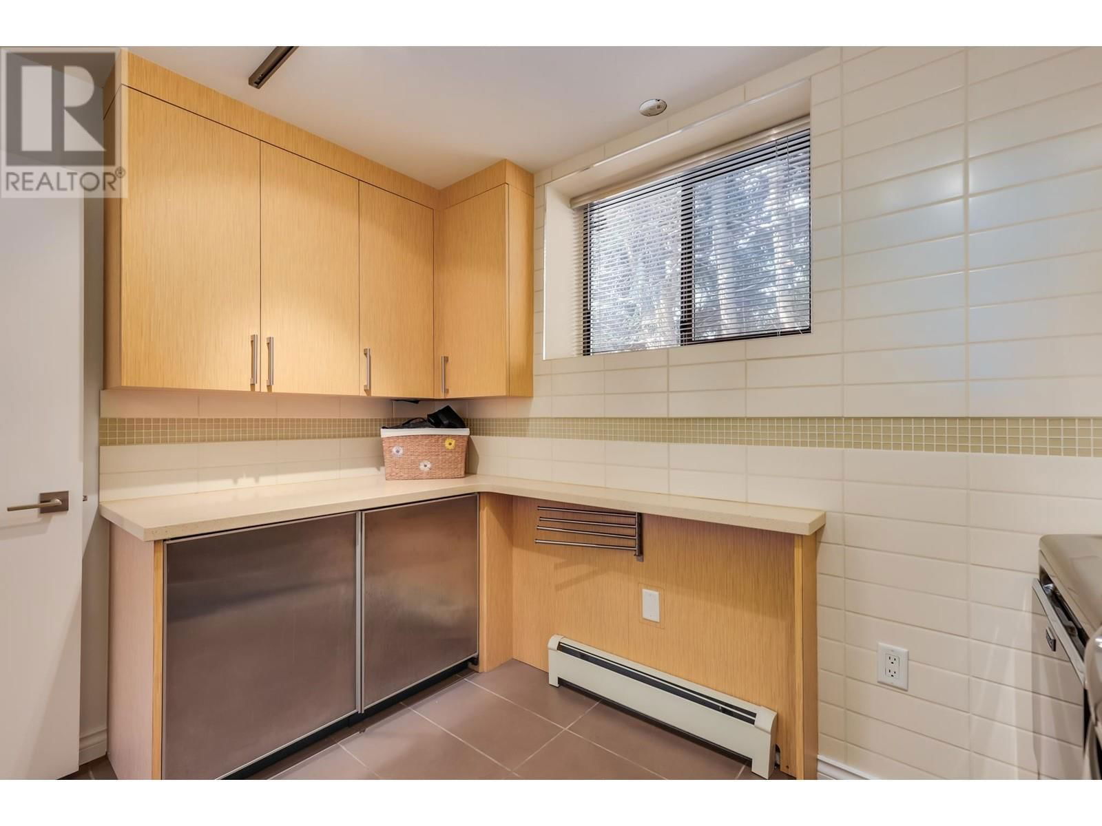 31 AXFORD BAY Image 29