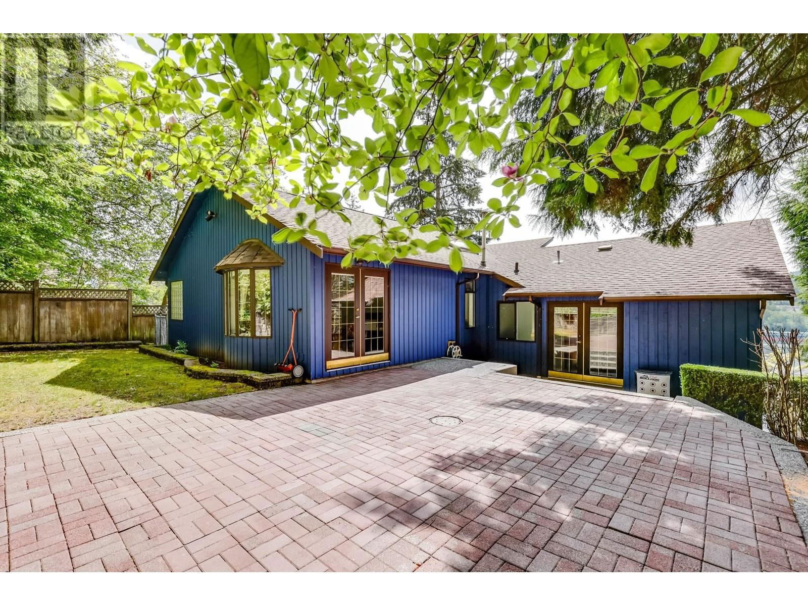 31 AXFORD BAY Image 35