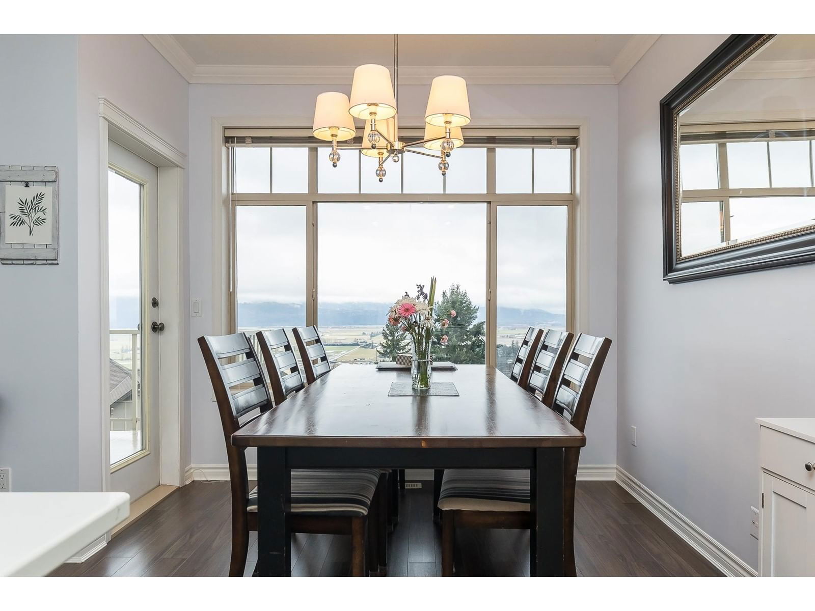 33 - 2842 WHATCOM Image 12