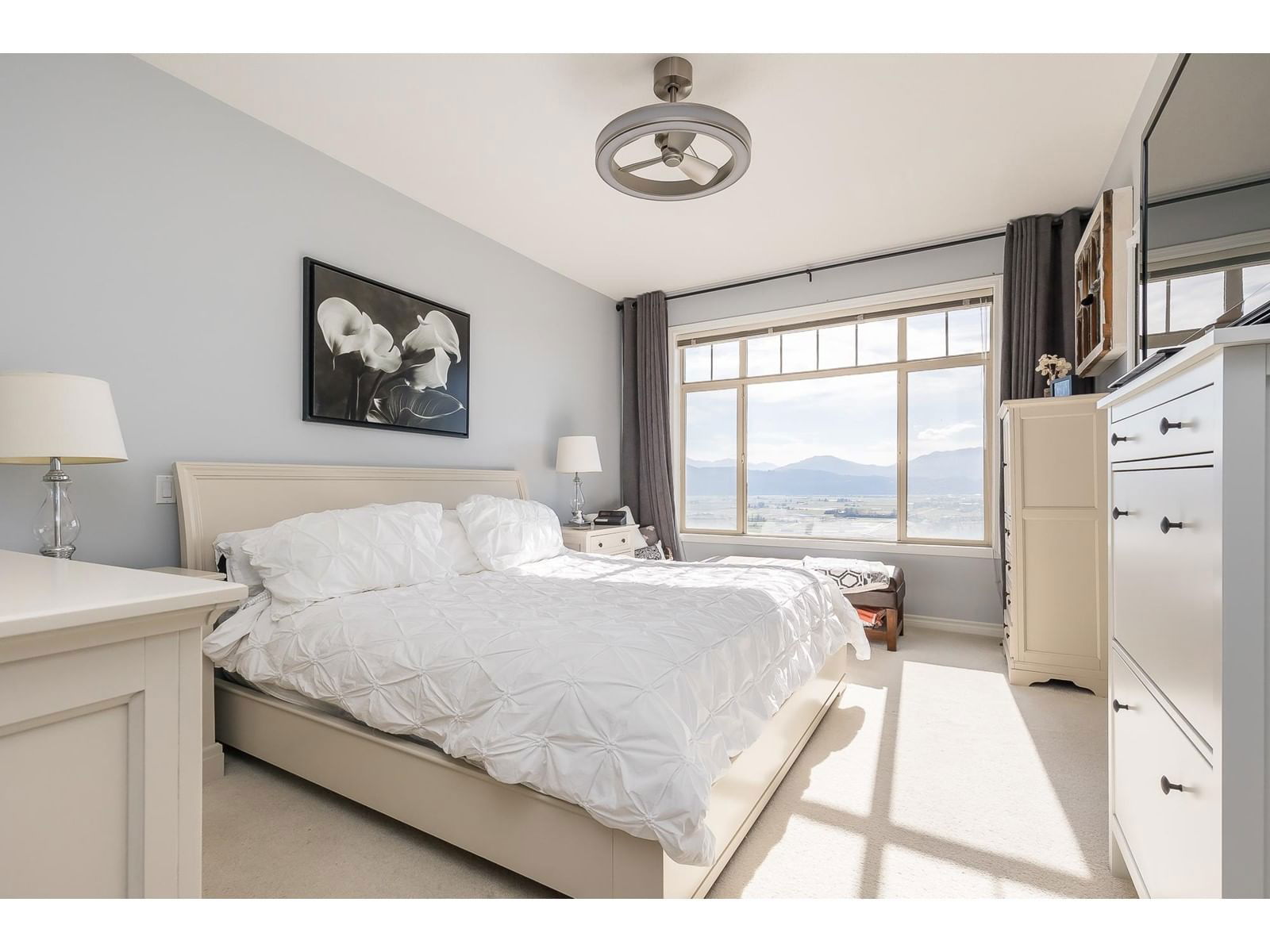 33 - 2842 WHATCOM Image 19