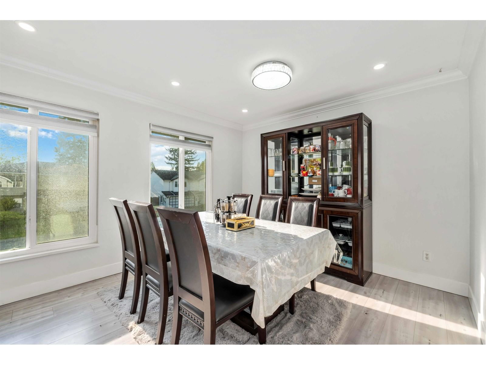 2706 MITCHELL Image 13