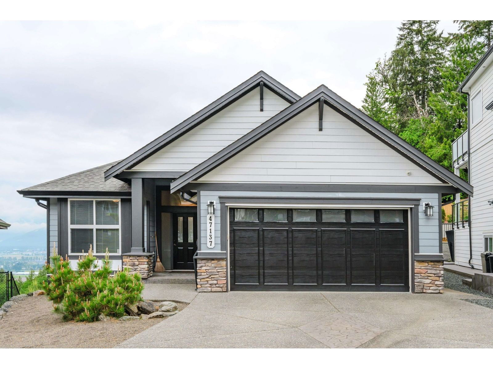 47137 MACFARLANE PLACE Image 1