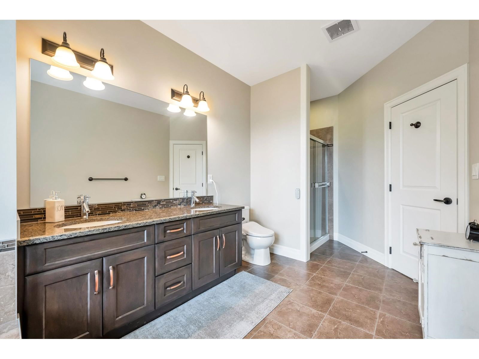 47137 MACFARLANE PLACE Image 19