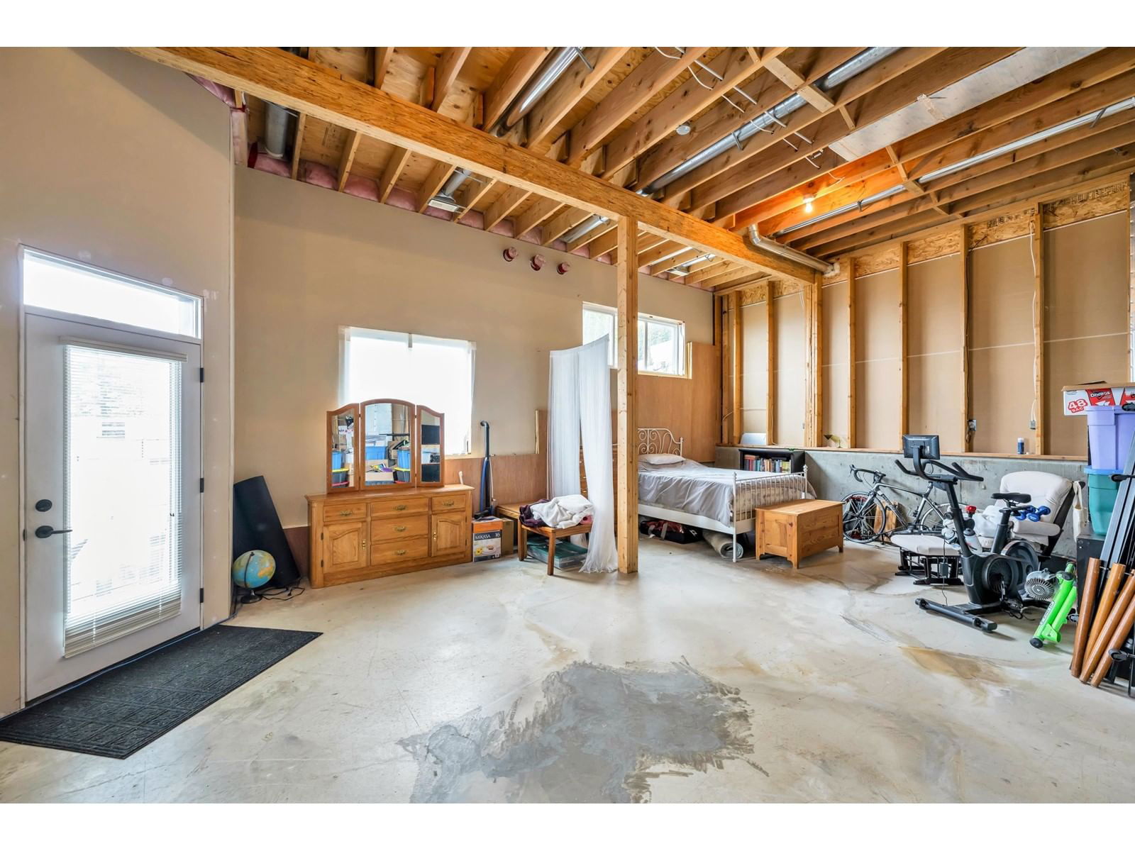 47137 MACFARLANE PLACE Image 33