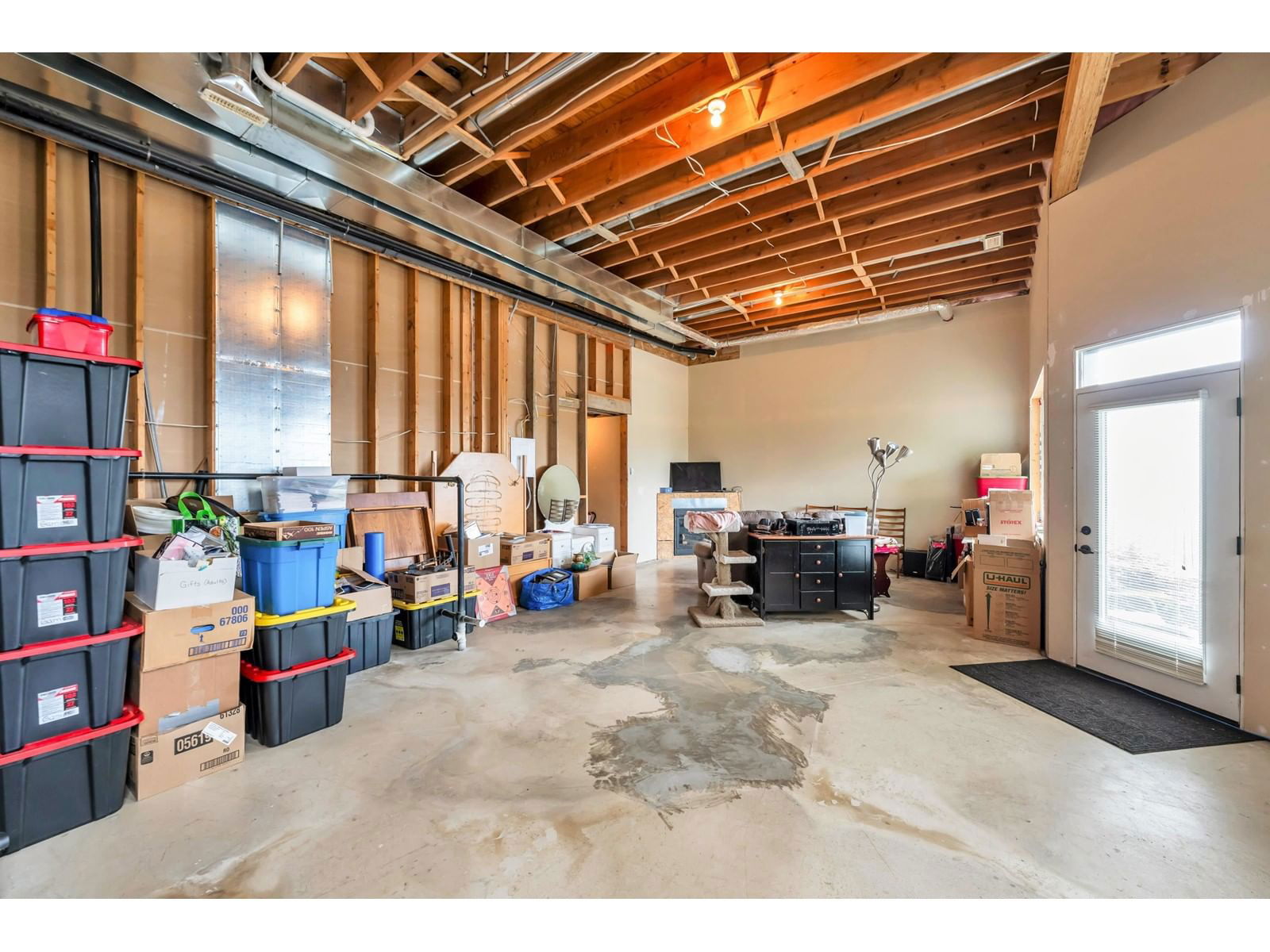 47137 MACFARLANE PLACE Image 34