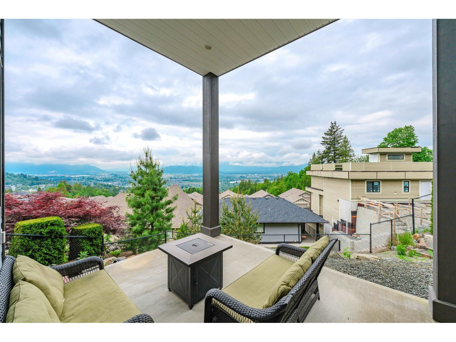 47137 MACFARLANE PLACE Image 35