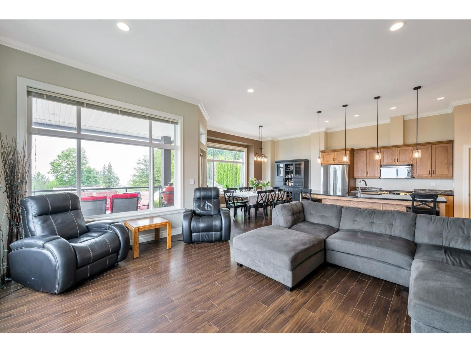 47137 MACFARLANE PLACE Image 4