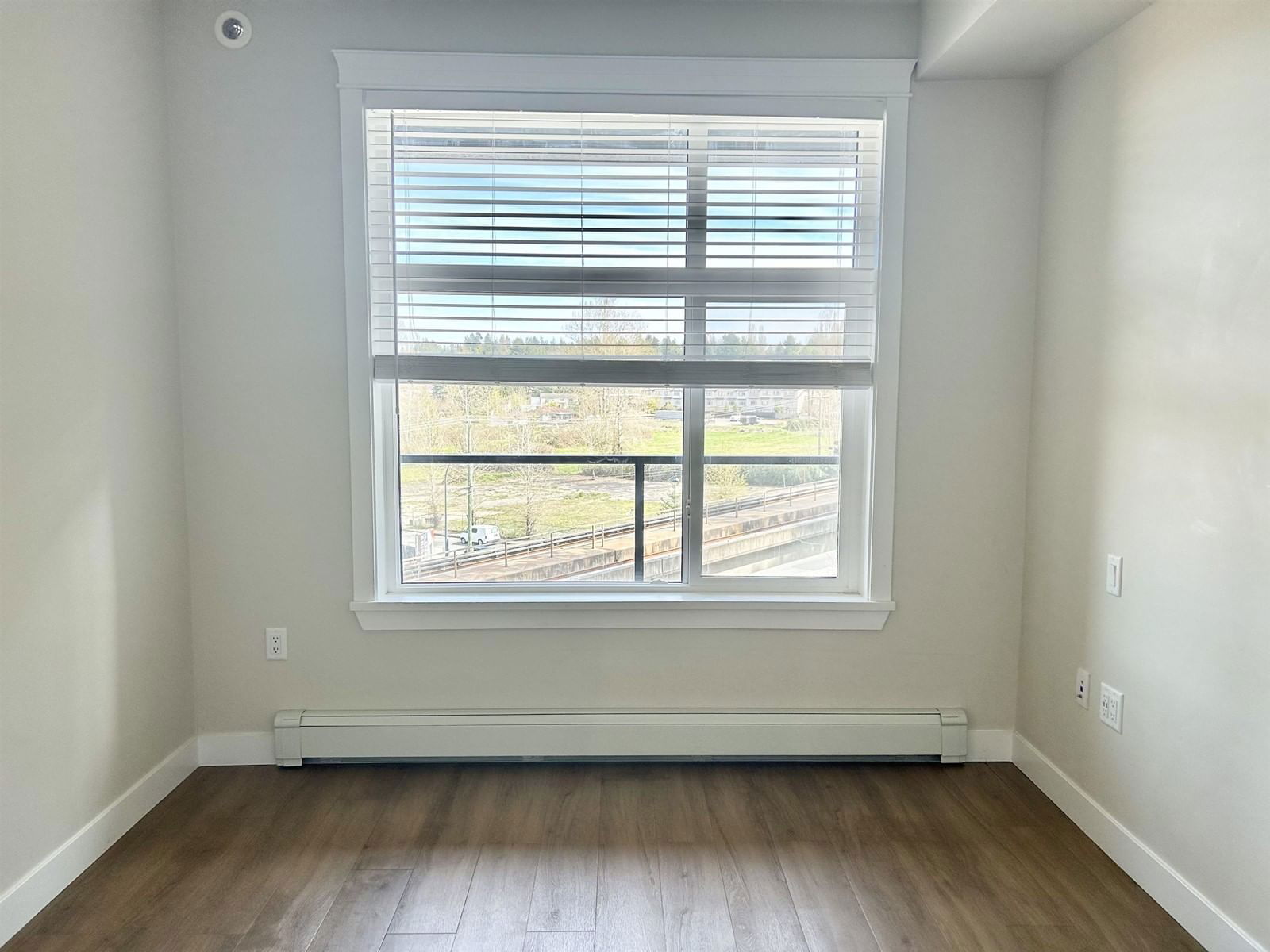 528 - 11077 RAVINE Image 15
