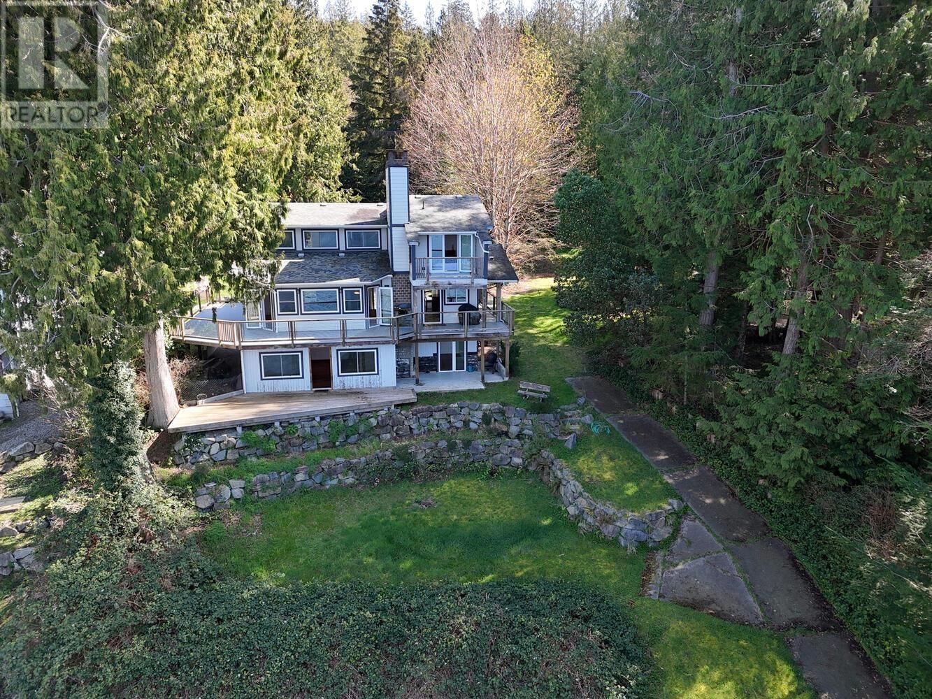 8429 REDROOFFS ROAD Image 31