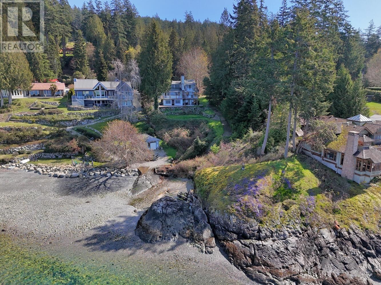 8429 REDROOFFS ROAD Image 40