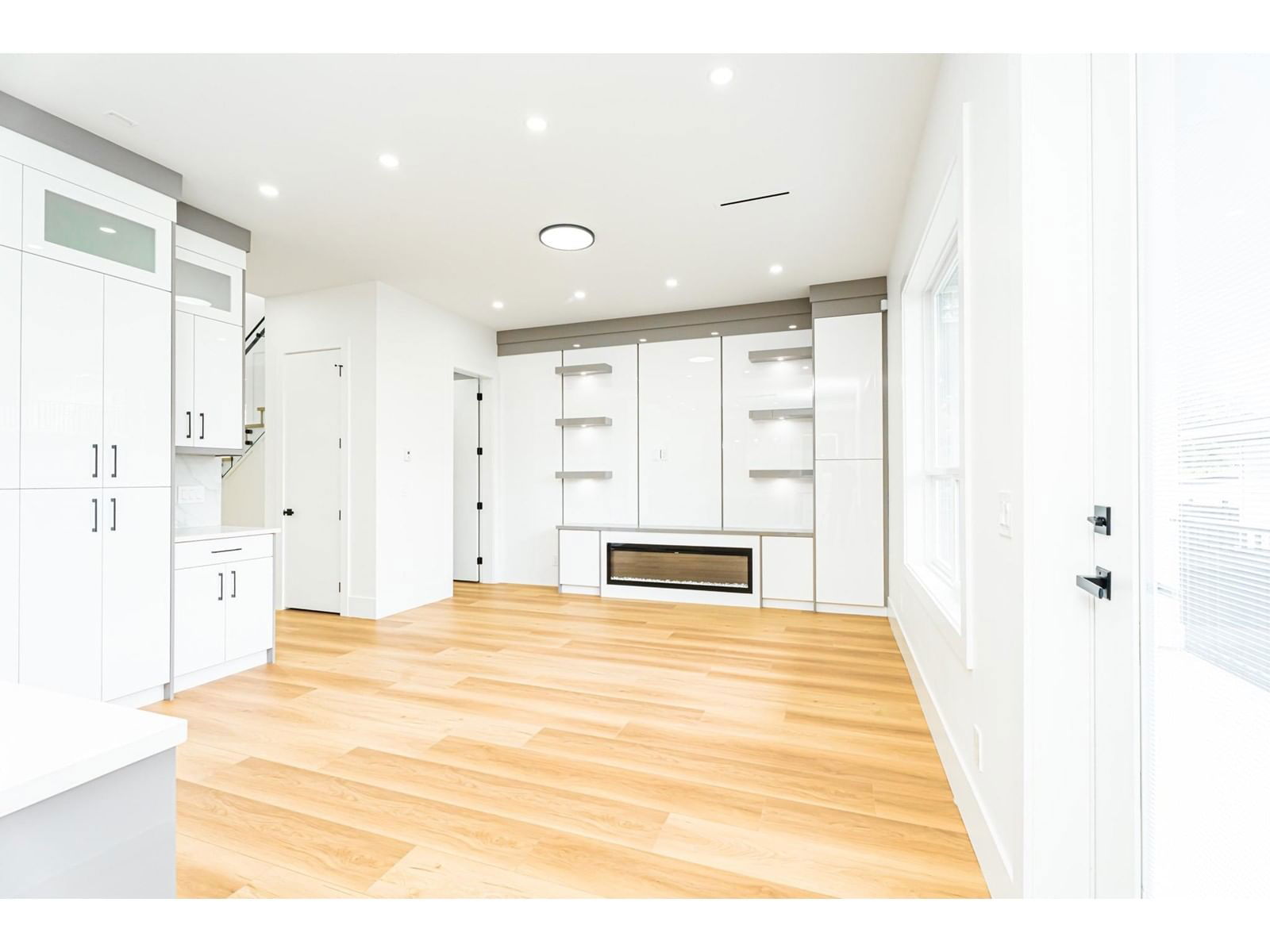 32729 MARSHALL Image 12