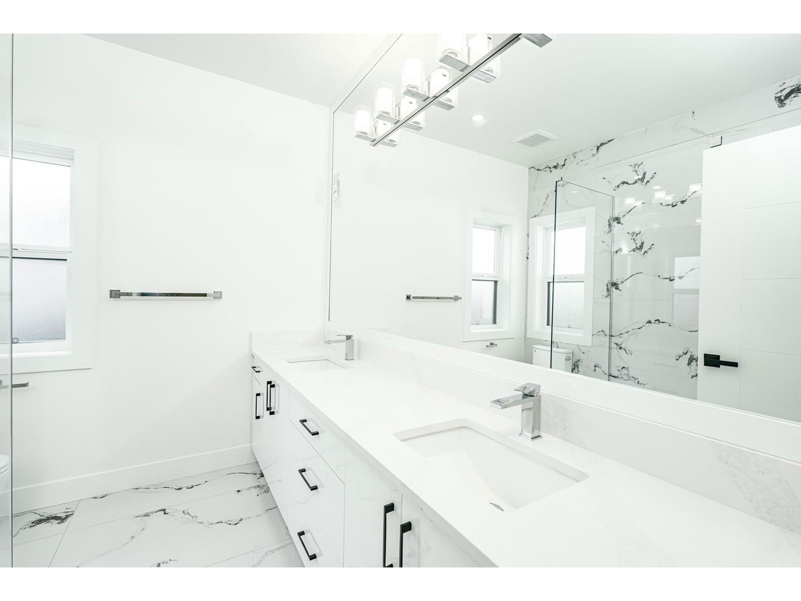 32729 MARSHALL Image 22