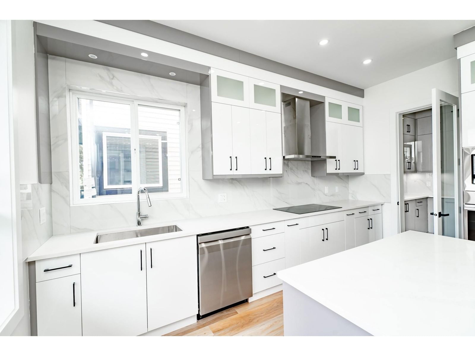 32729 MARSHALL Image 8