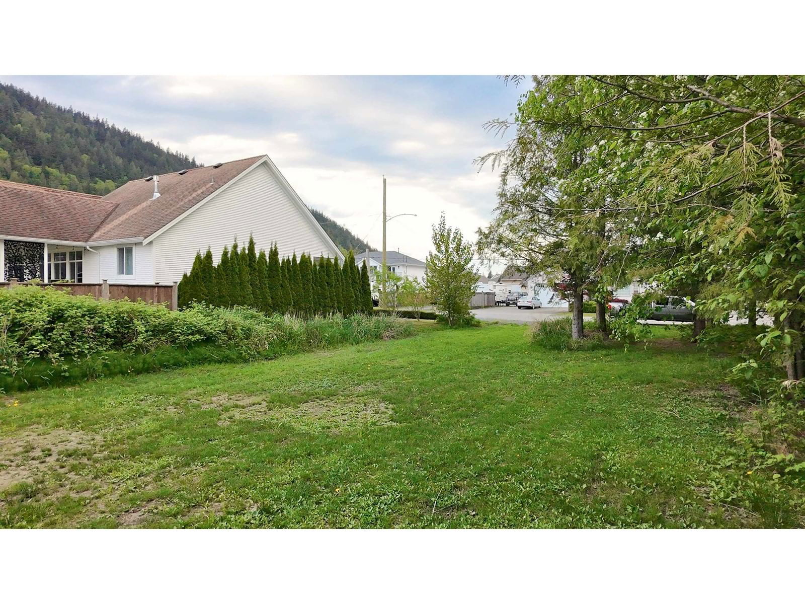 454 ALDER AVENUE Image 2