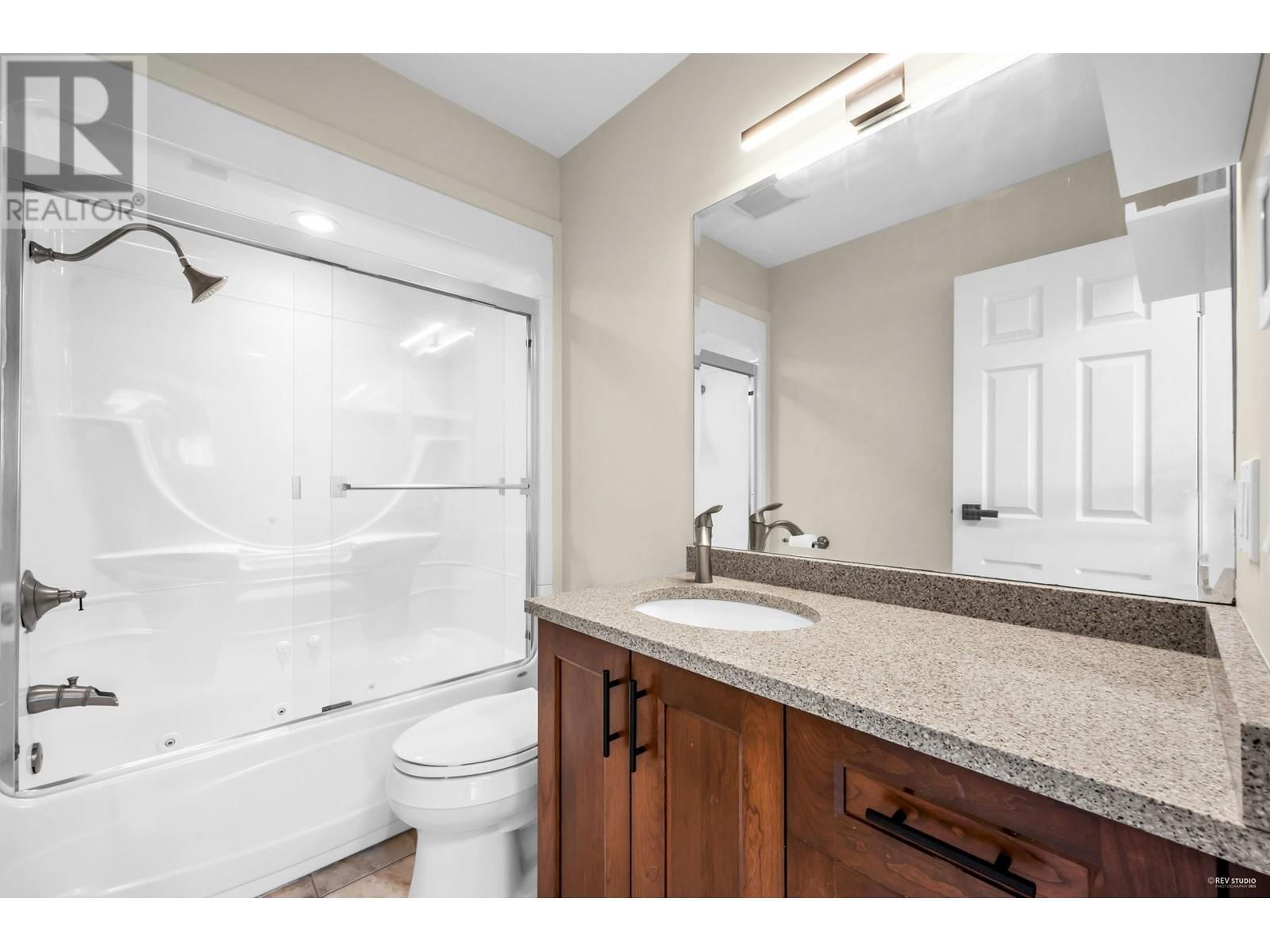 1759 MANNING AVENUE Image 23