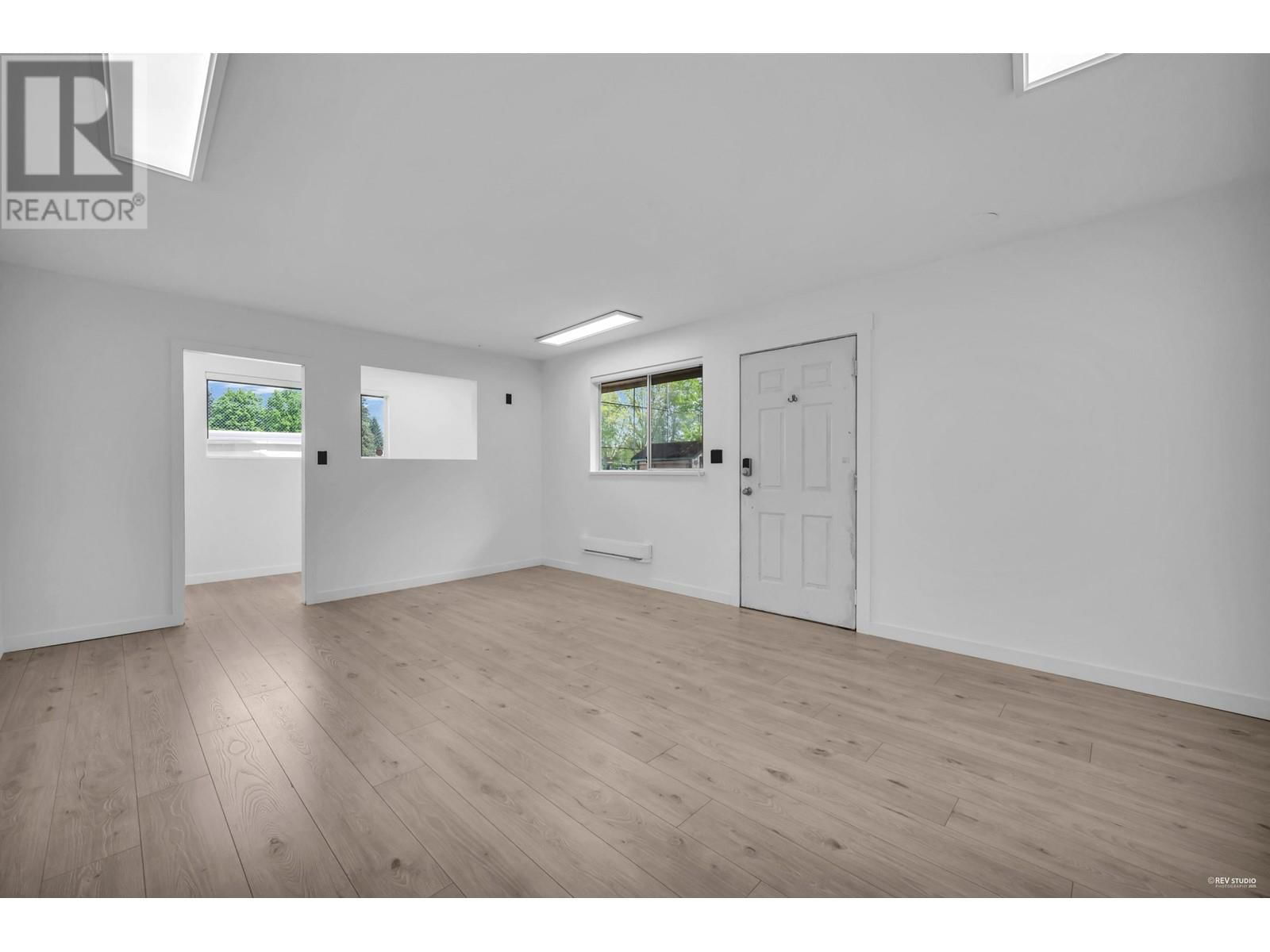 1759 MANNING AVENUE Image 25
