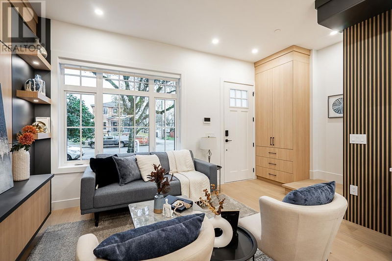 Tertiary Property View
