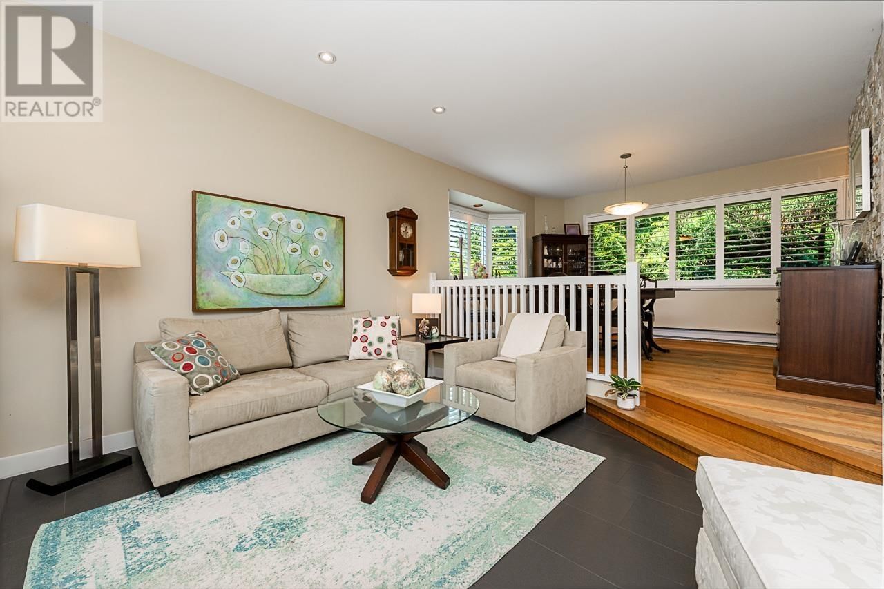 920 ADDERLEY STREET Image 18