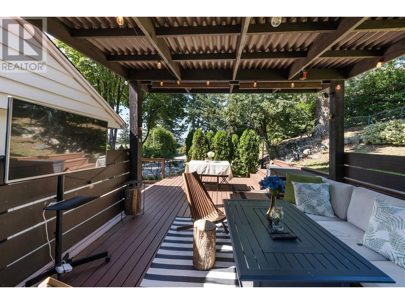 1706 GLENDALE AVENUE Image 21