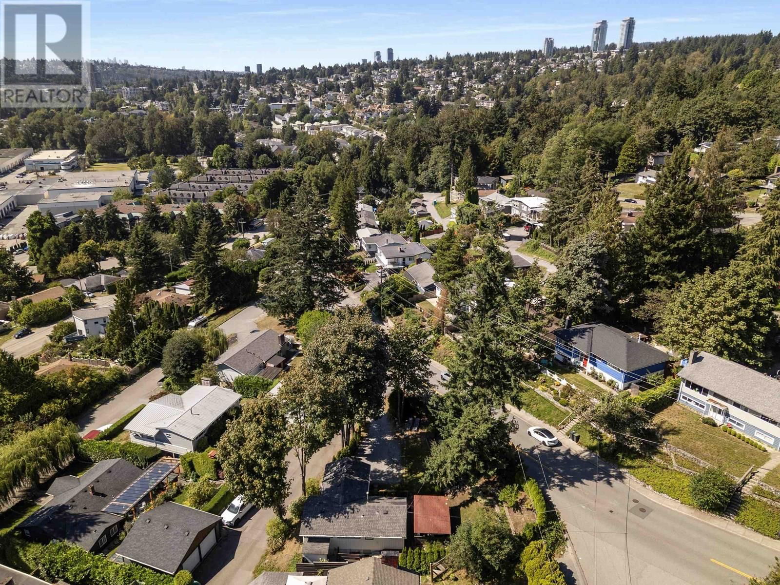 1706 GLENDALE AVENUE Image 33