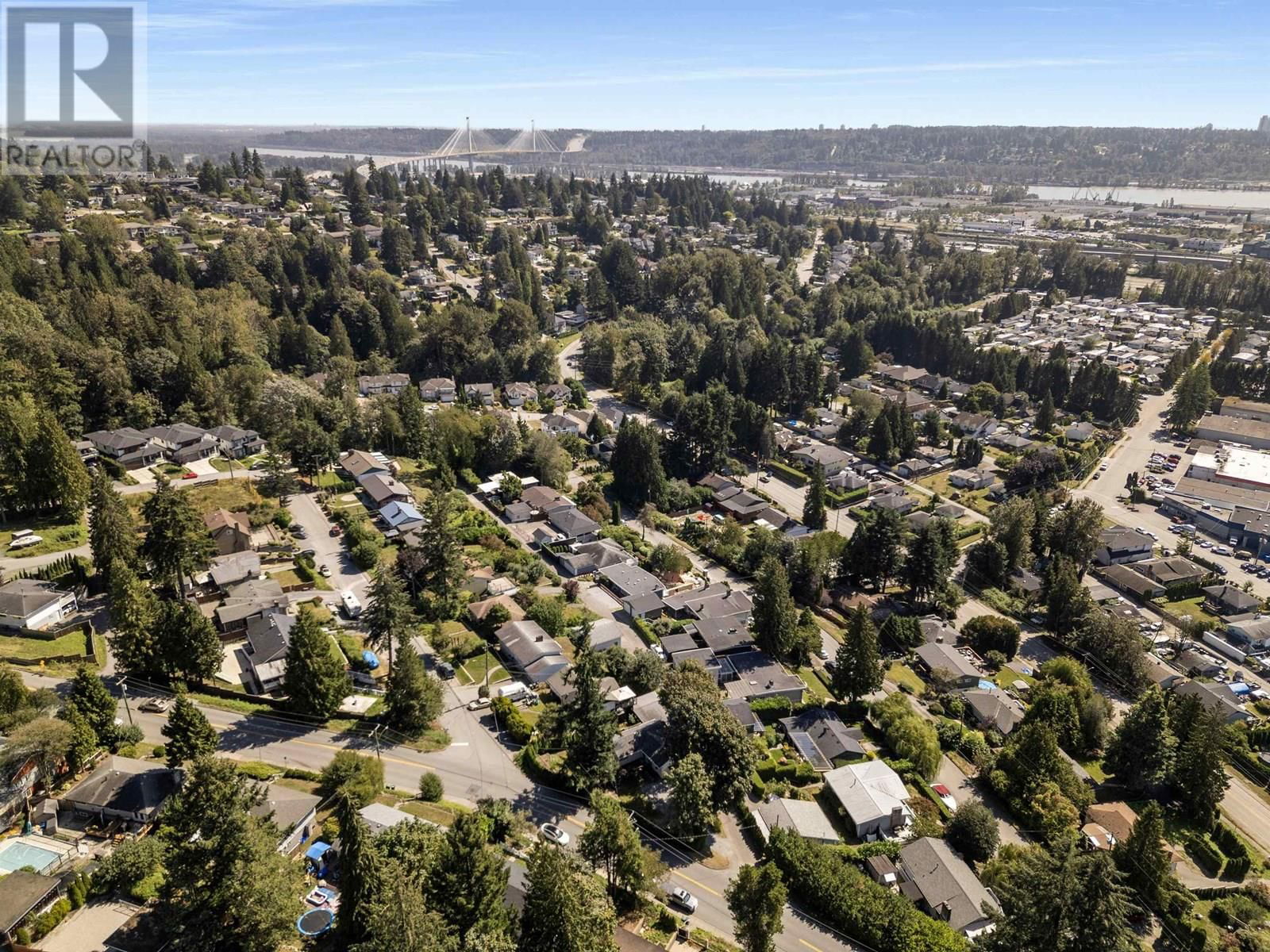 1706 GLENDALE AVENUE Image 35