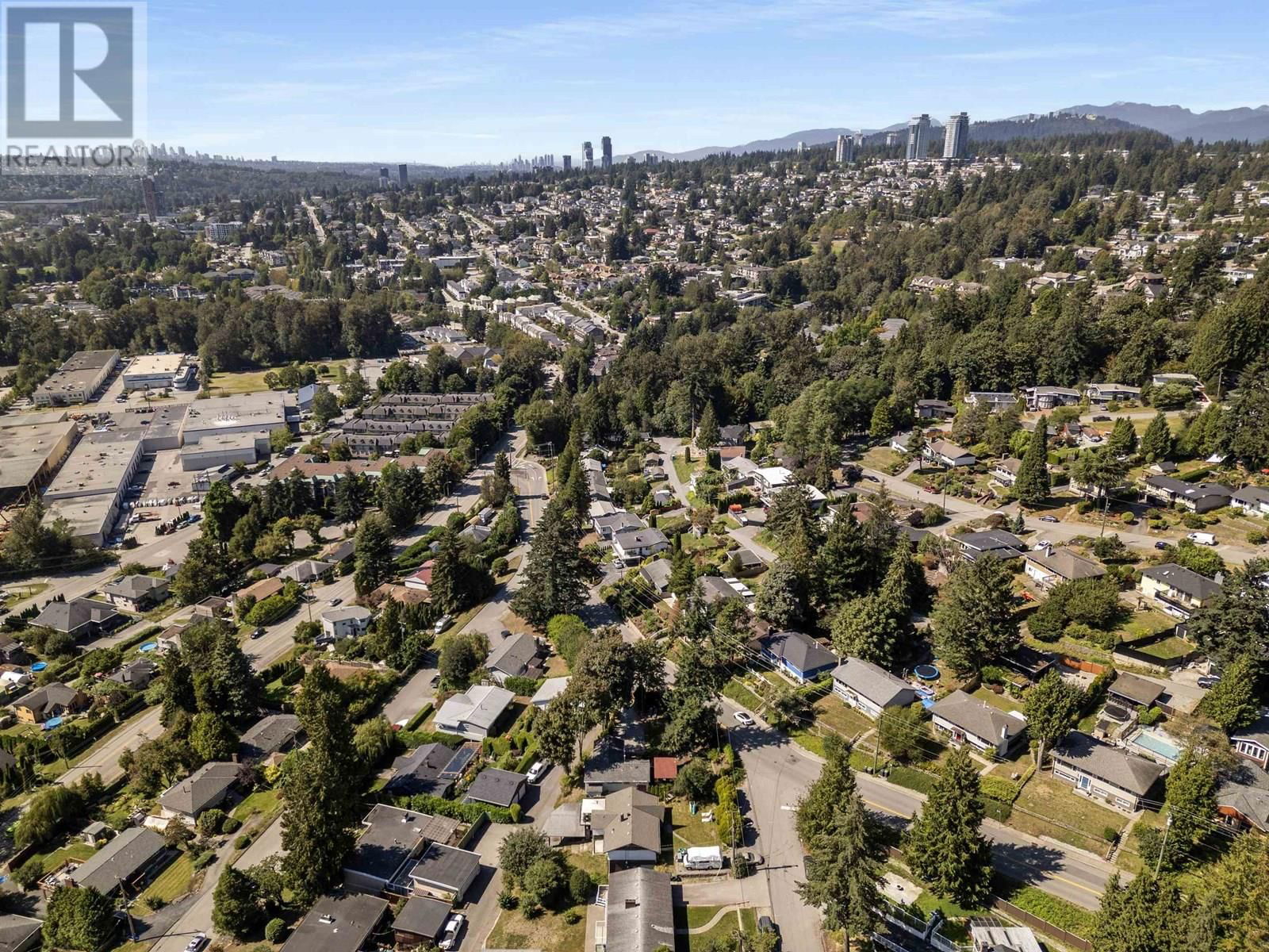 1706 GLENDALE AVENUE Image 36