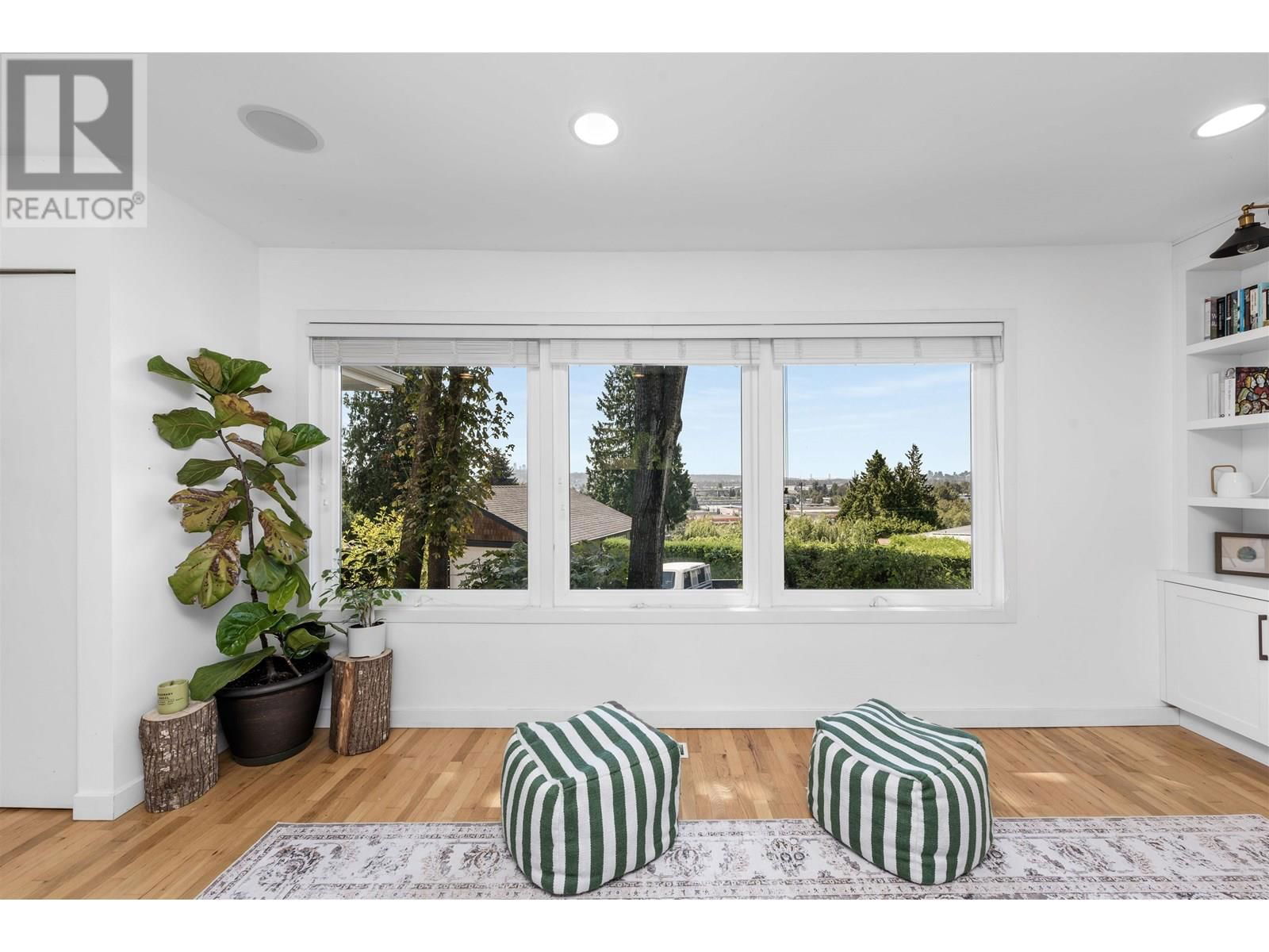 1706 GLENDALE AVENUE Image 6