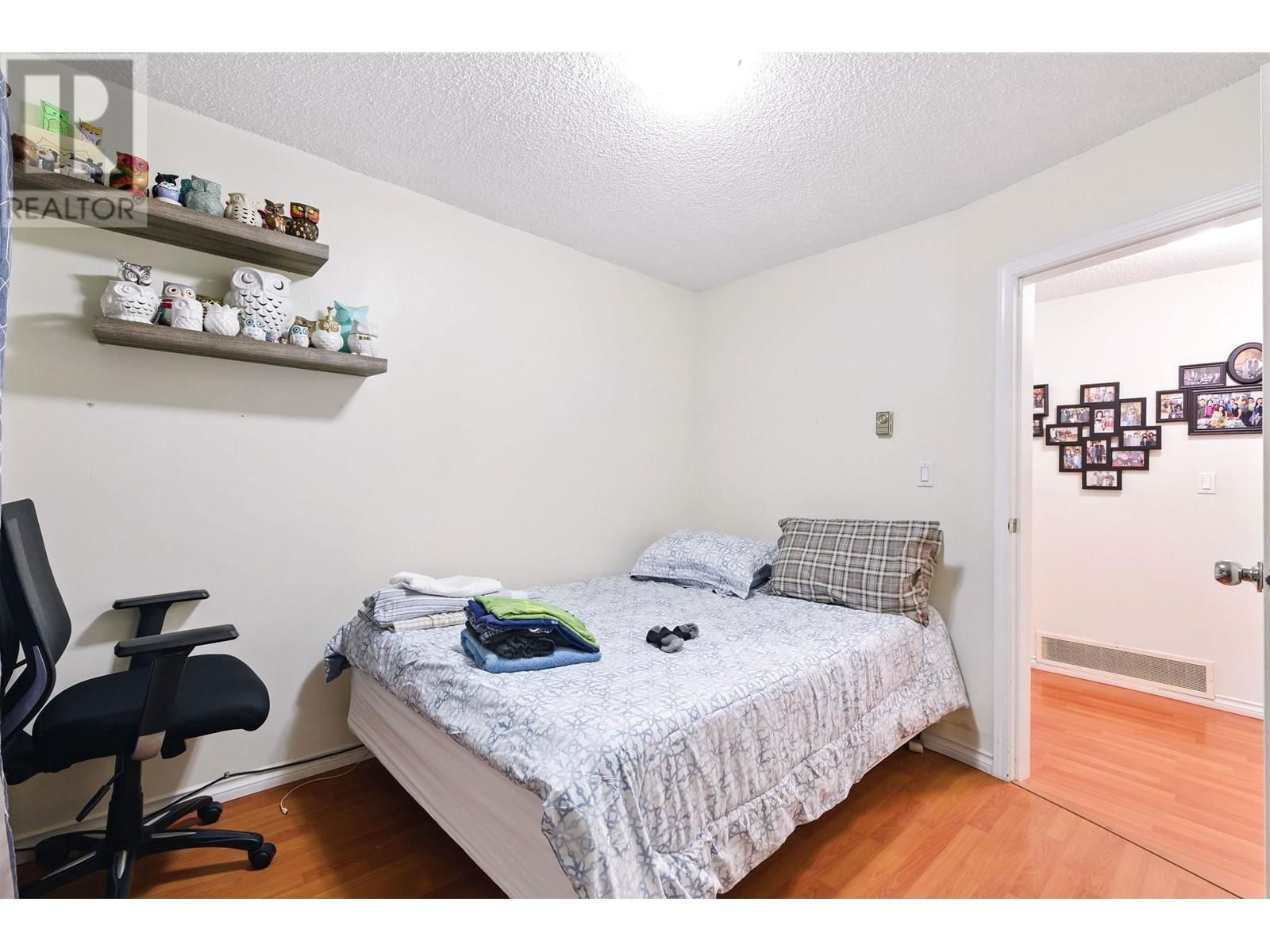 3391 BOWEN DRIVE Image 32